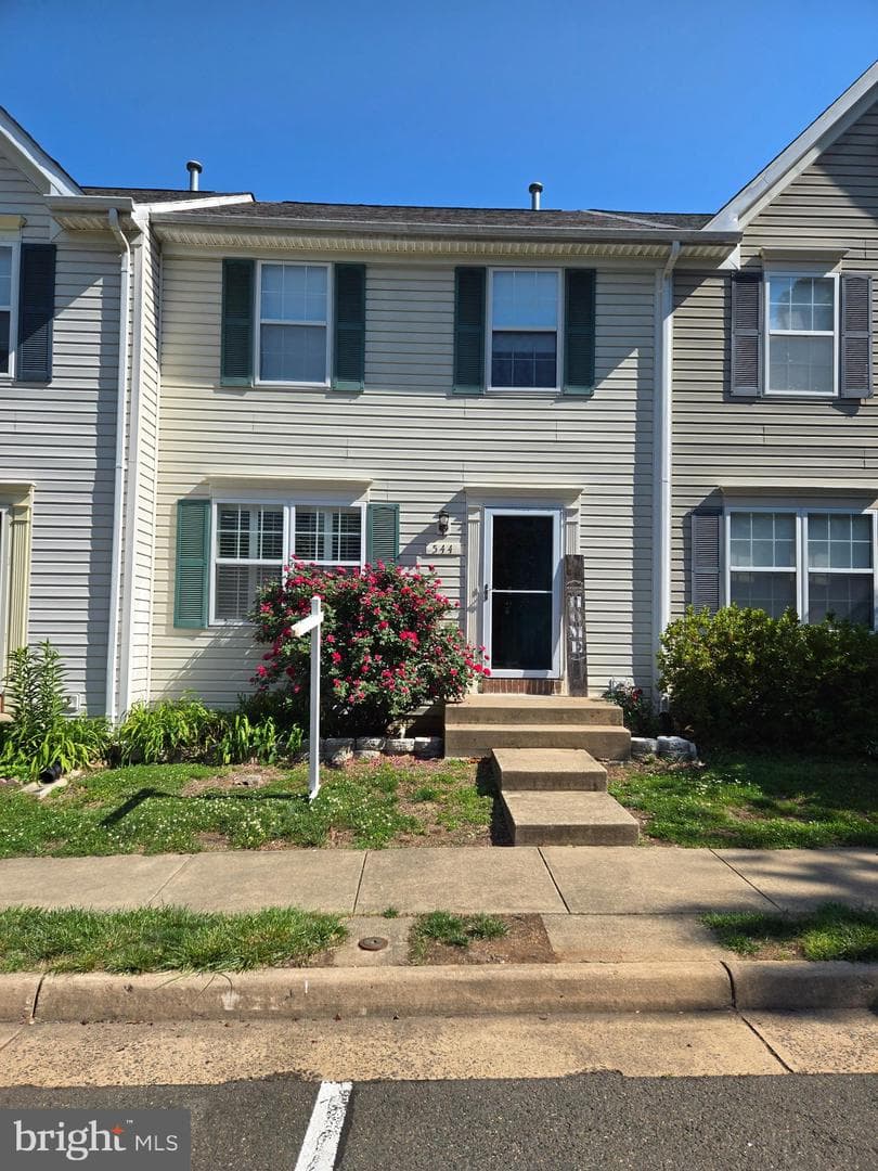 544 Highland Towne Lane photo 2
