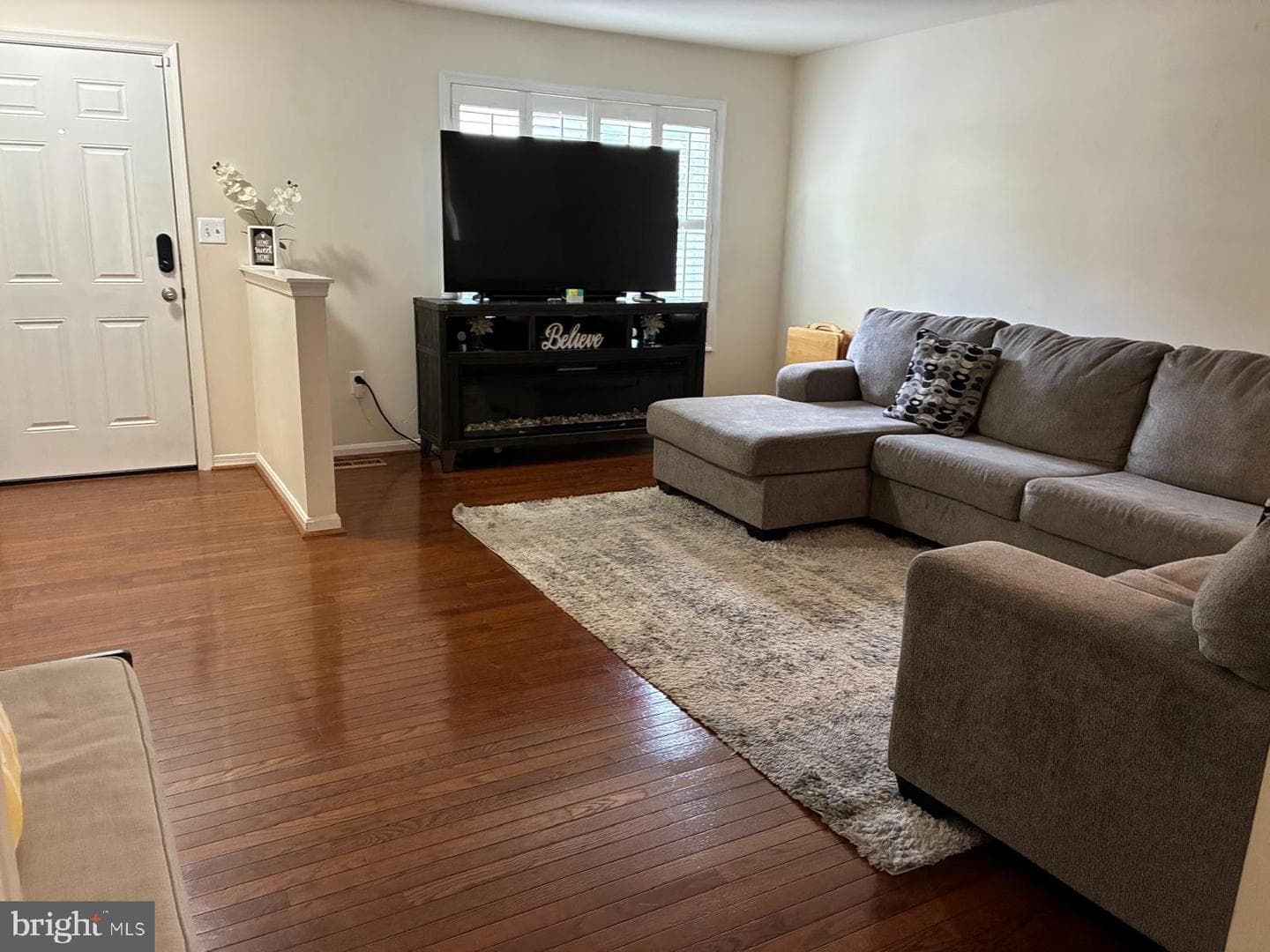 544 Highland Towne Lane photo 3
