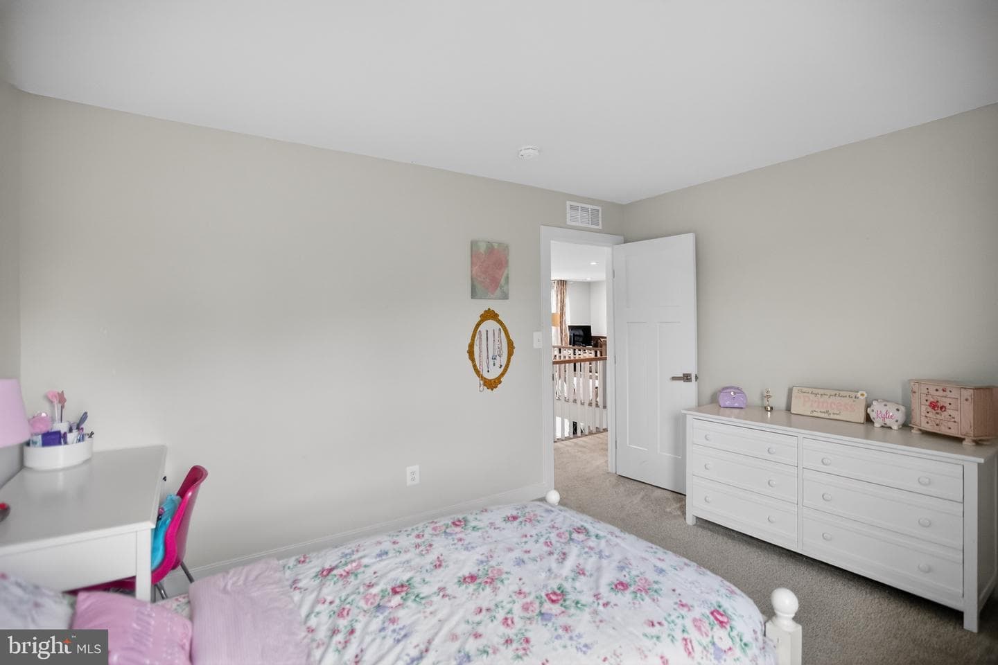 7979 International Drive photo 34