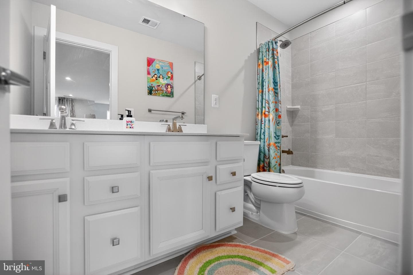 7979 International Drive photo 35