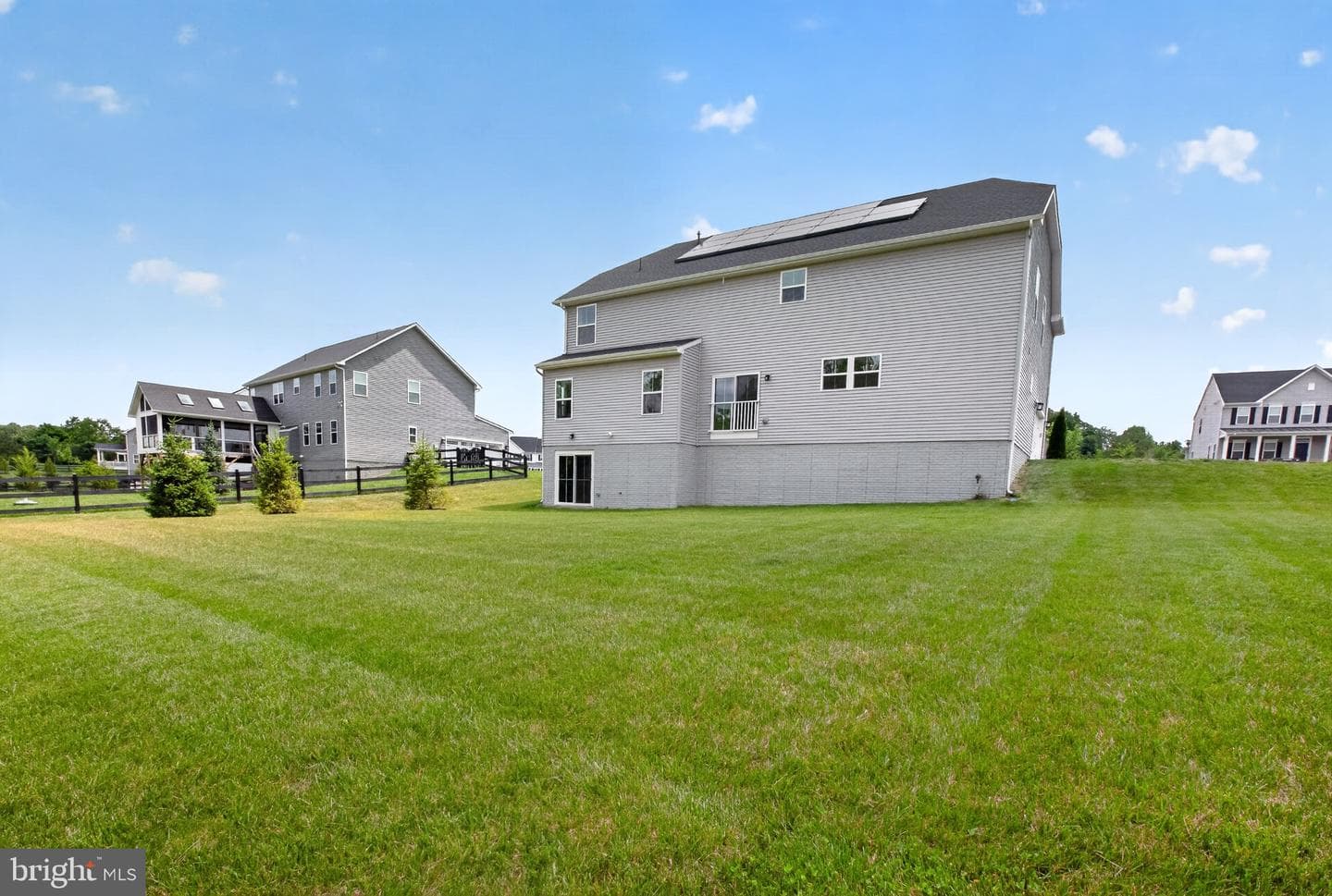 7979 International Drive photo 5