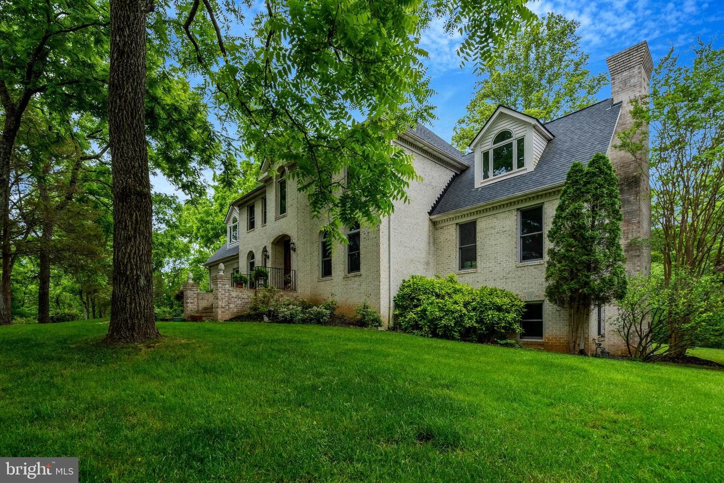 7929 Wellington Drive photo 3