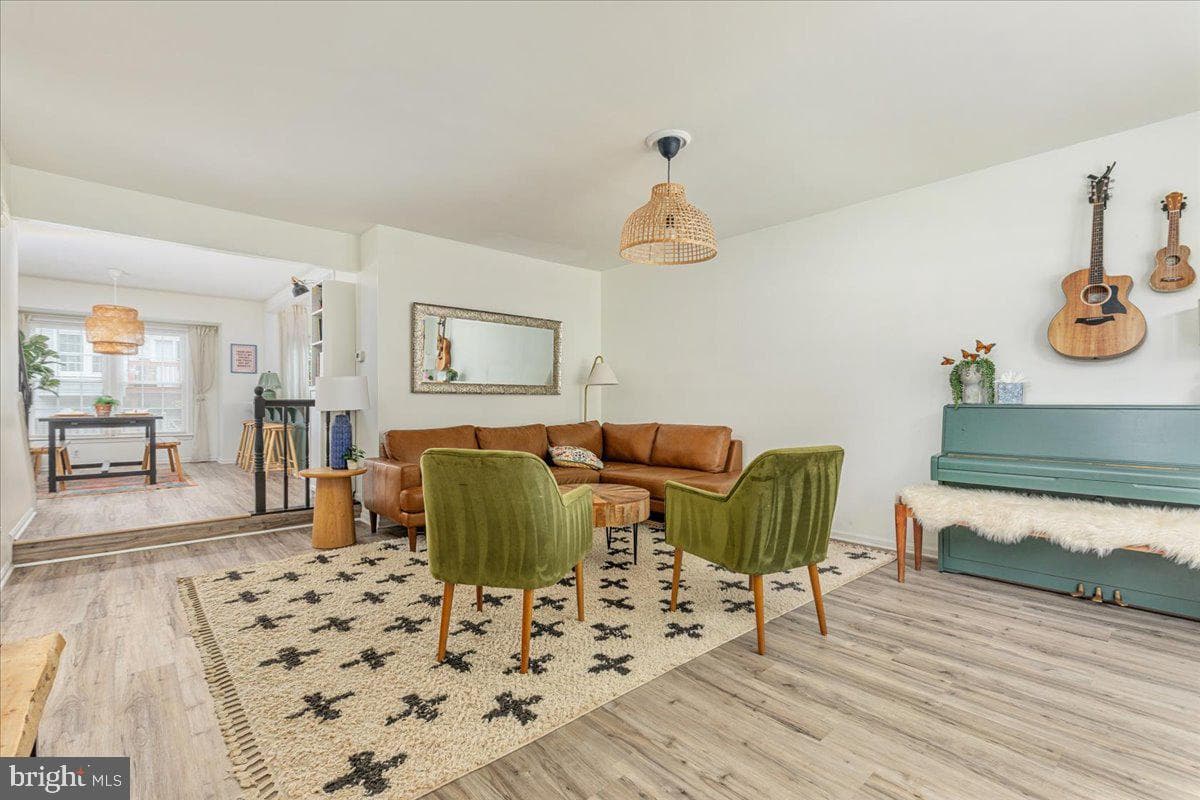 63 Pepper Tree Court photo 7
