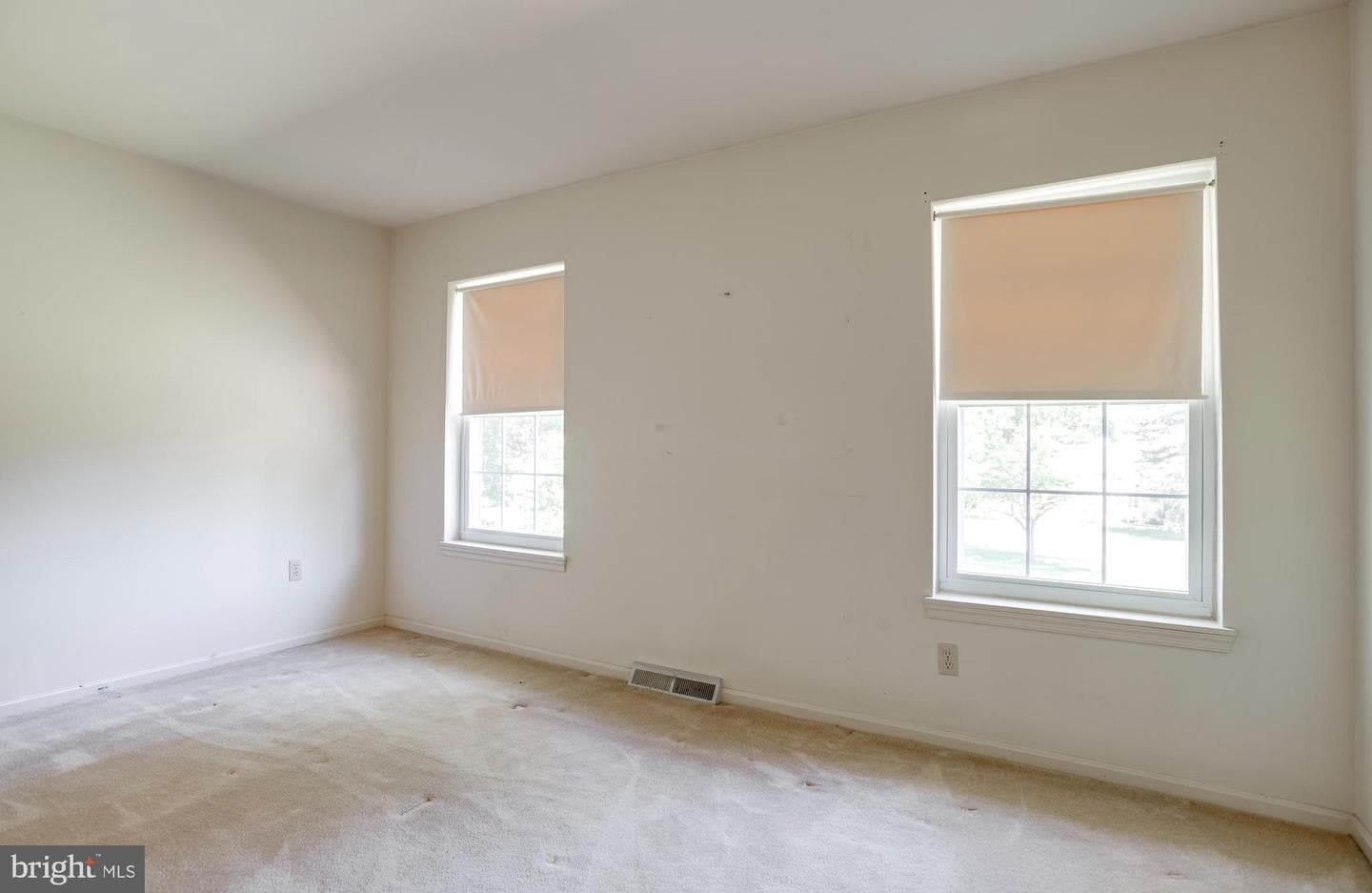 7077 Westmoreland Drive photo 18