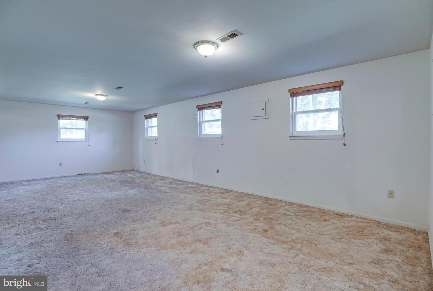 7077 Westmoreland Drive photo 29