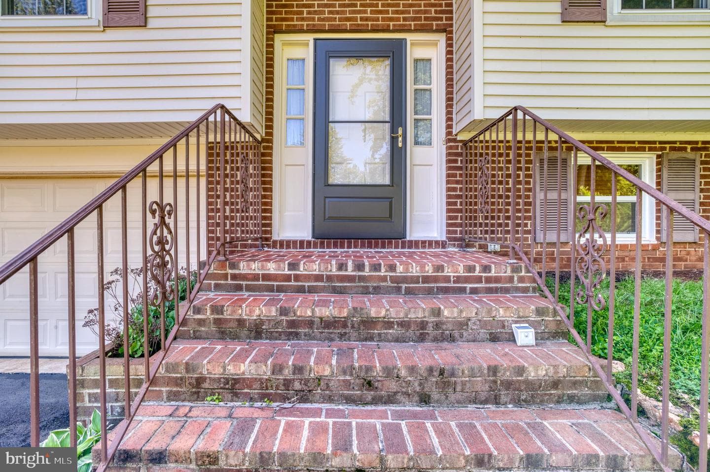 7077 Westmoreland Drive photo 4
