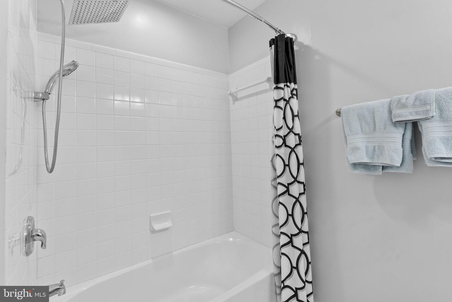 6161 Willow Pl # 208 photo 19