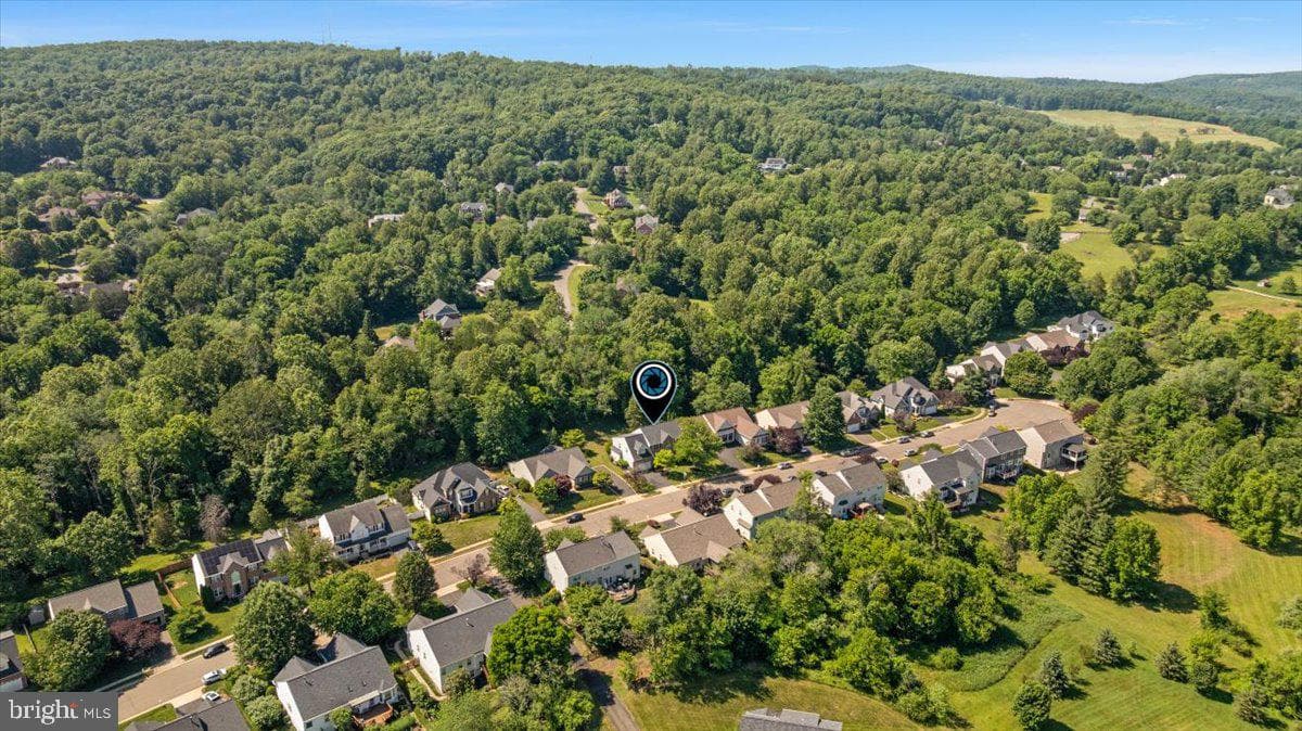 7490 Admiral Nelson Drive photo 7