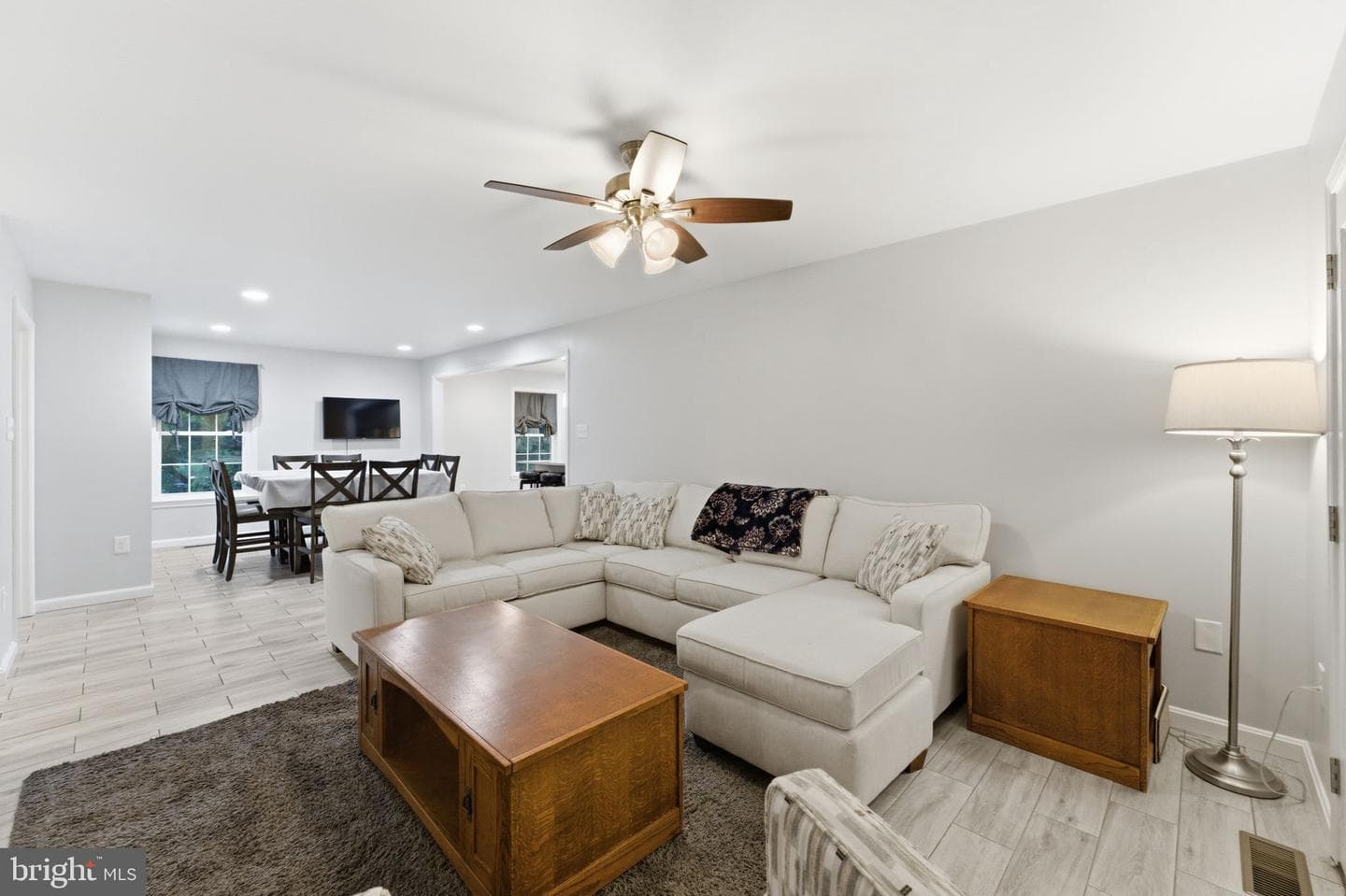 7376 Woodstone Court photo 13