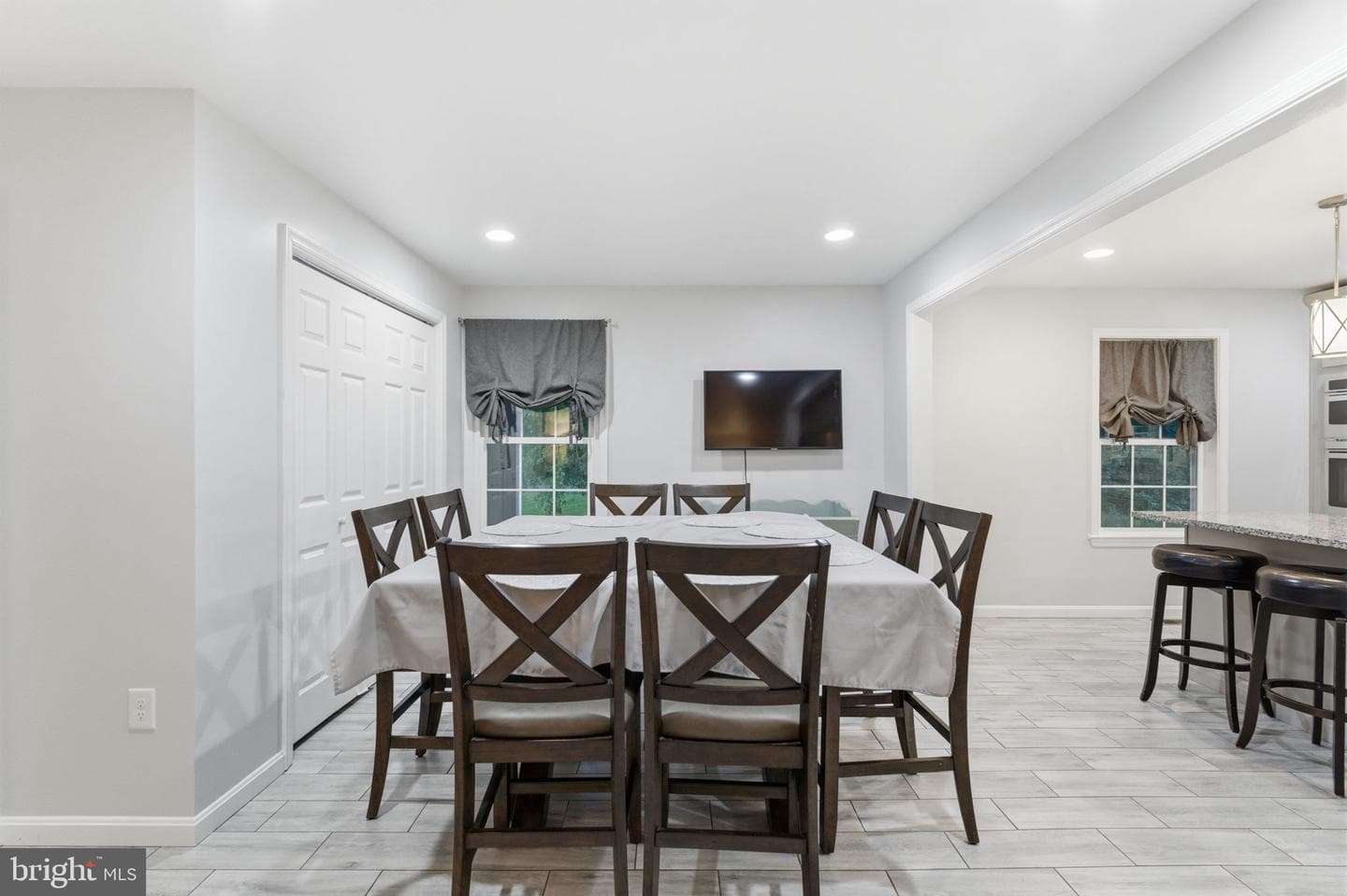 7376 Woodstone Court photo 30