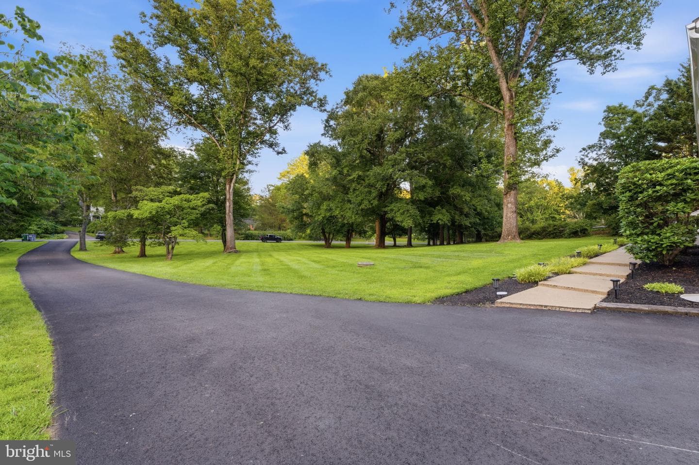 7376 Woodstone Court photo 71