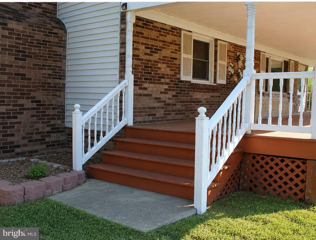 7087 Lakeview Drive photo 35