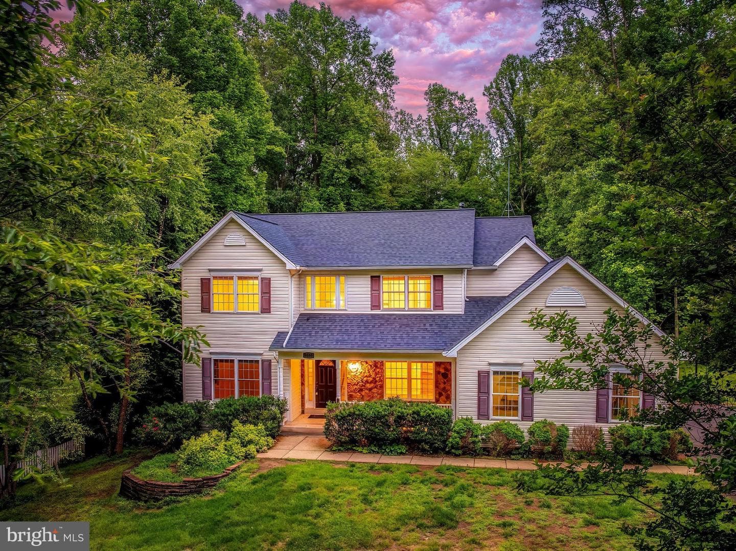 9085 Groundhog Ln photo 2