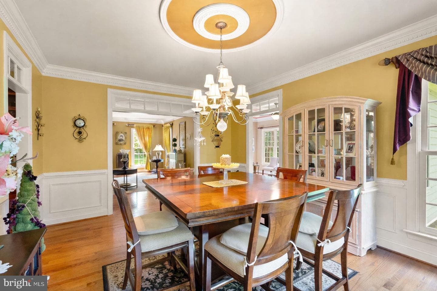 7188 Kenthurst Lane photo 11
