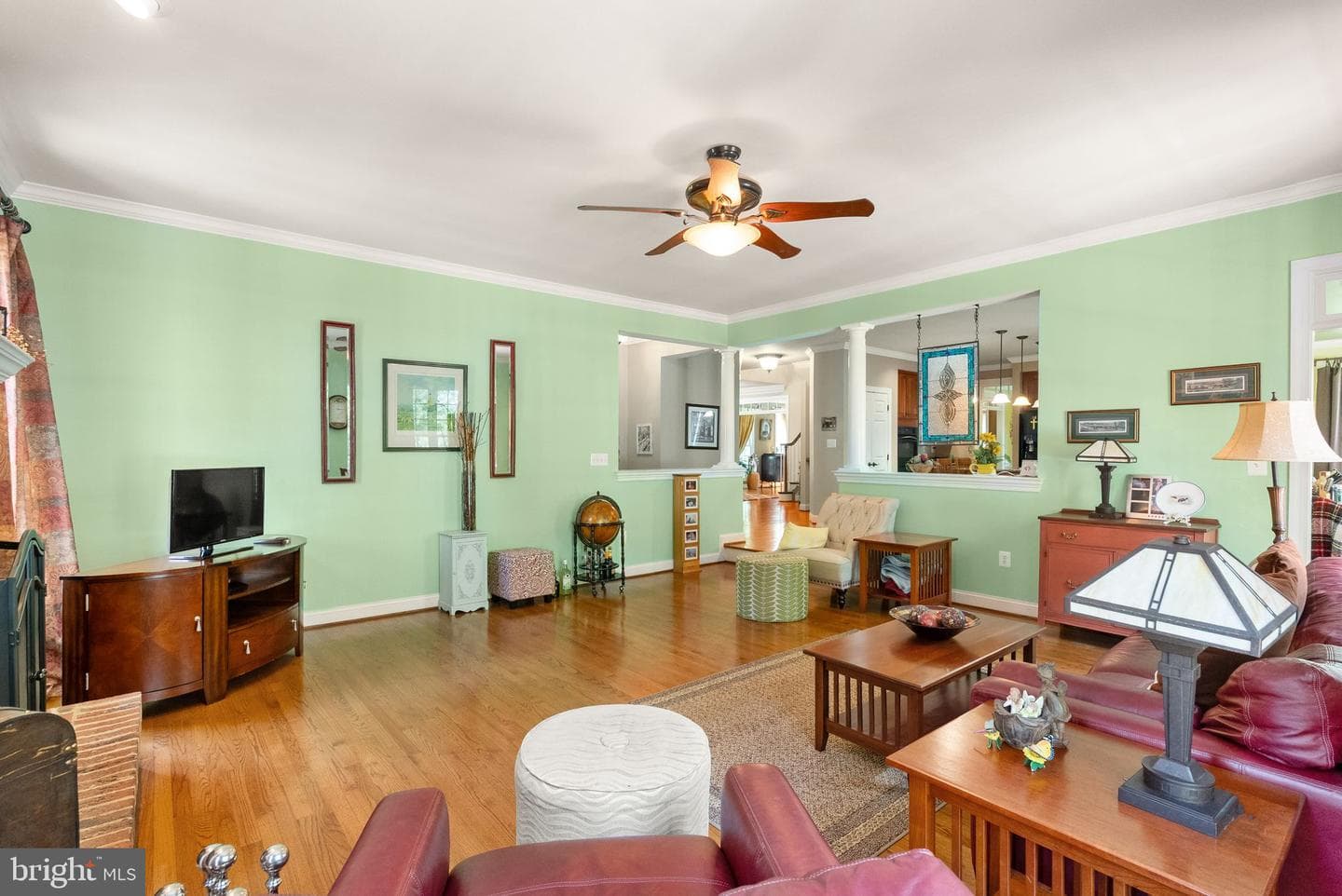 7188 Kenthurst Lane photo 20