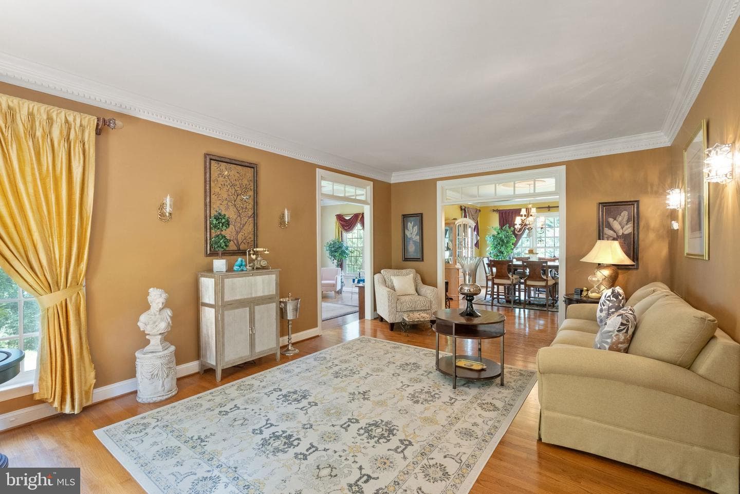 7188 Kenthurst Lane photo 6
