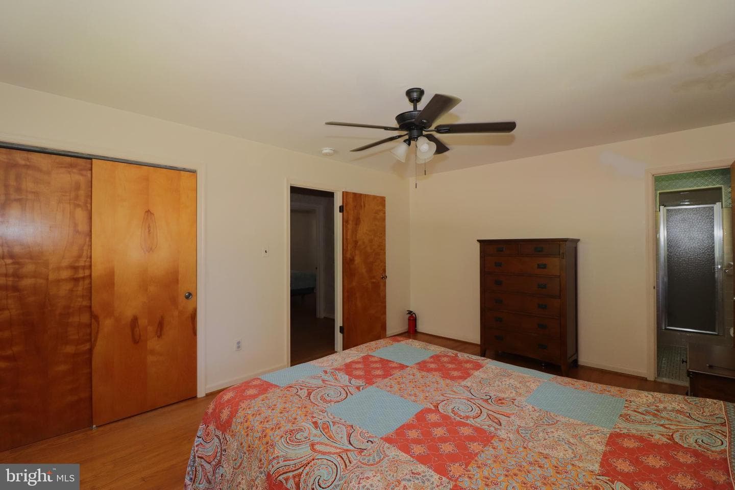 166 Elm Street photo 15