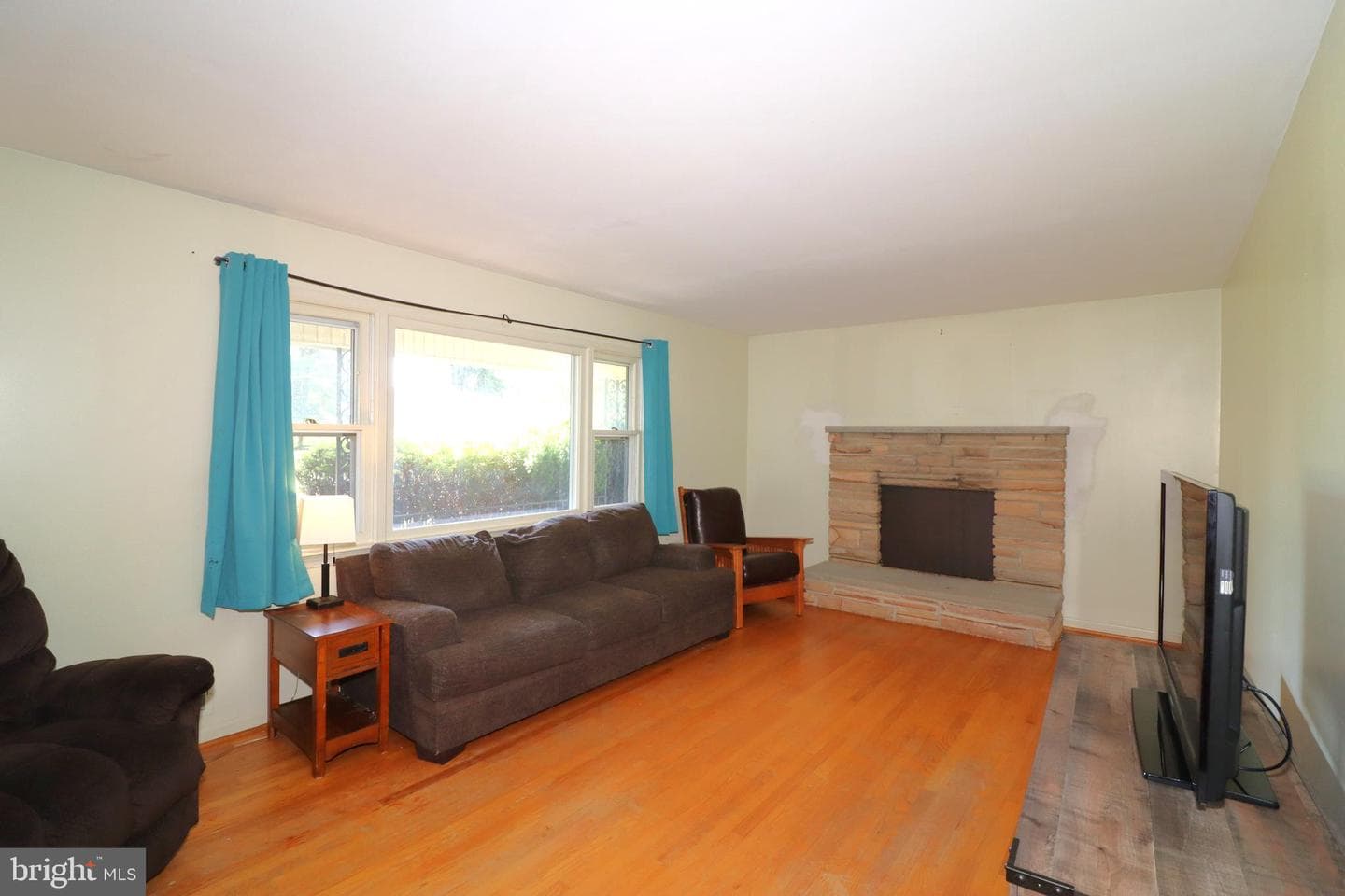 166 Elm Street photo 7
