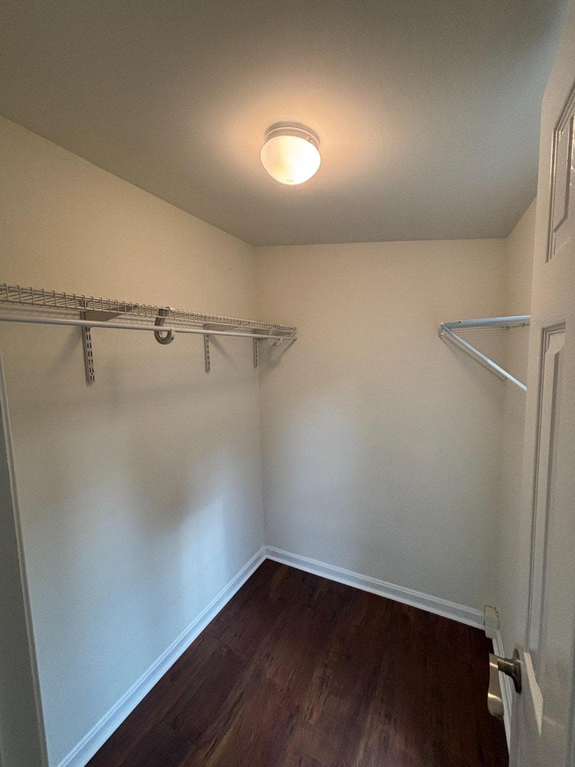 203 W Bowen Street photo 9