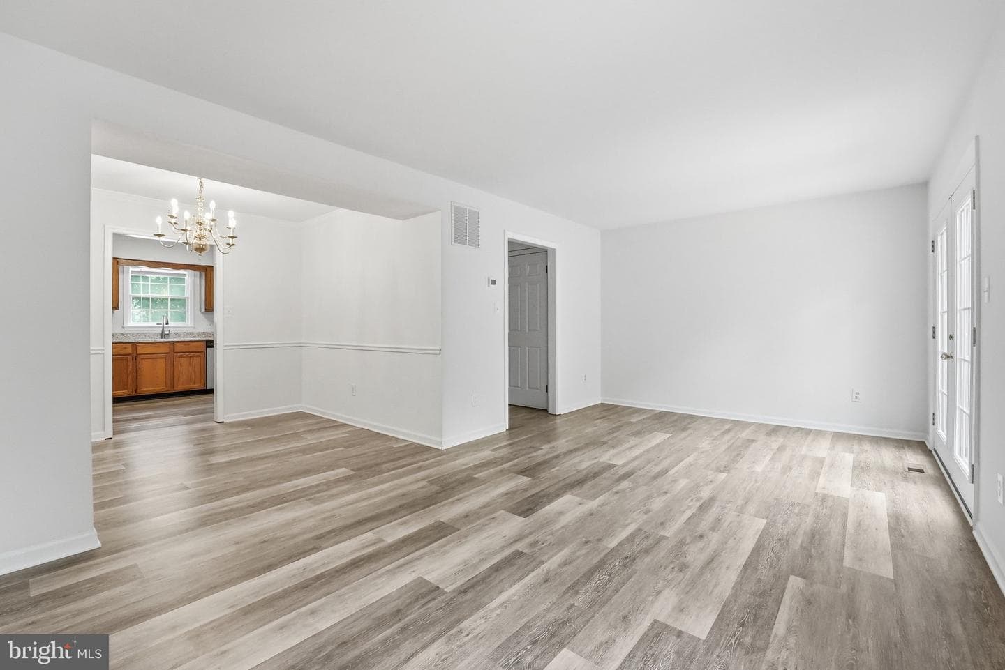 168 Fairfield Drive photo 13