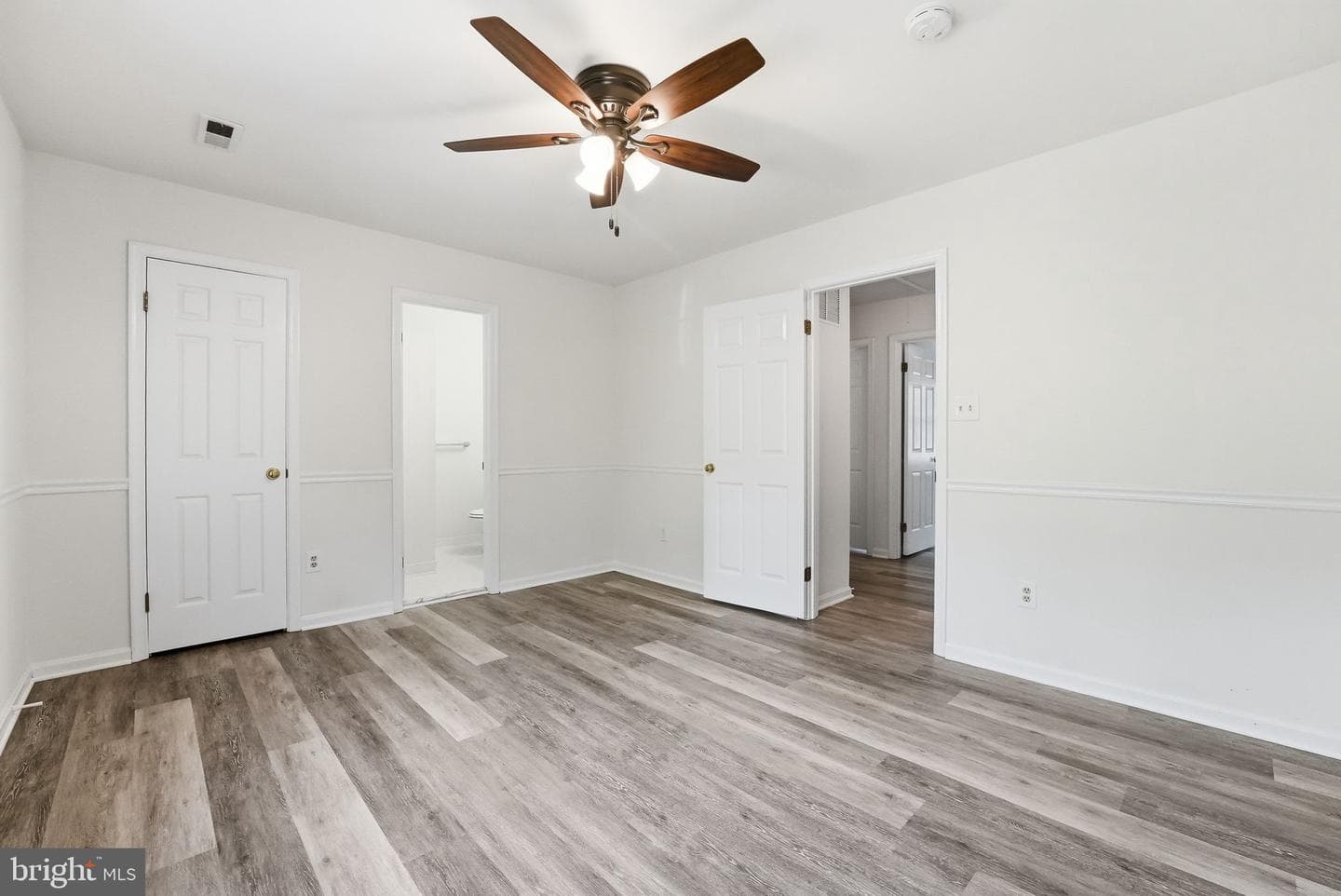 168 Fairfield Drive photo 20