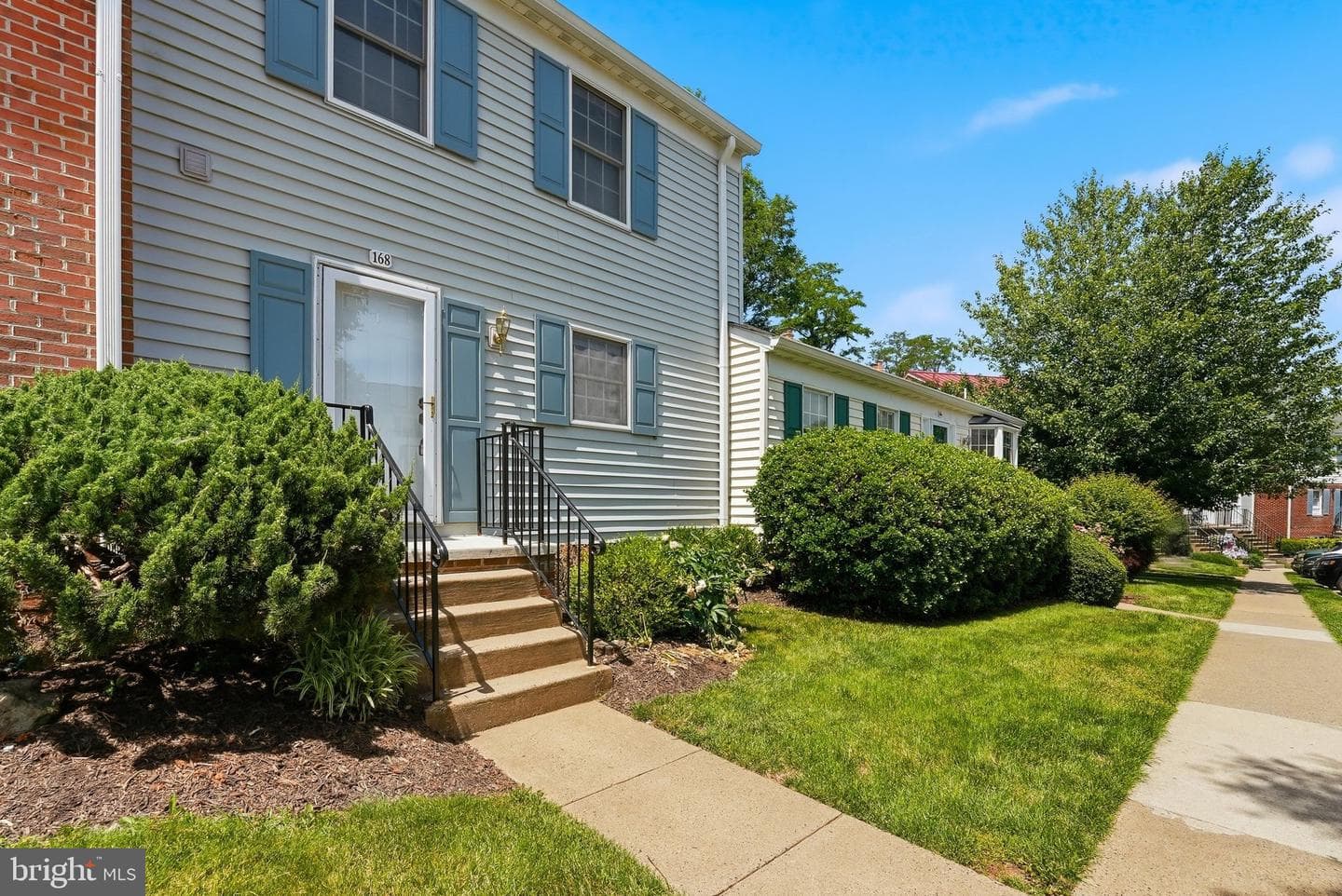 168 Fairfield Drive photo 32