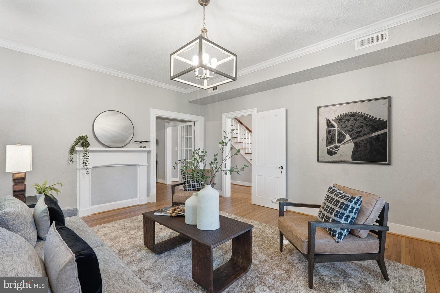 105 E Washington St, Remington