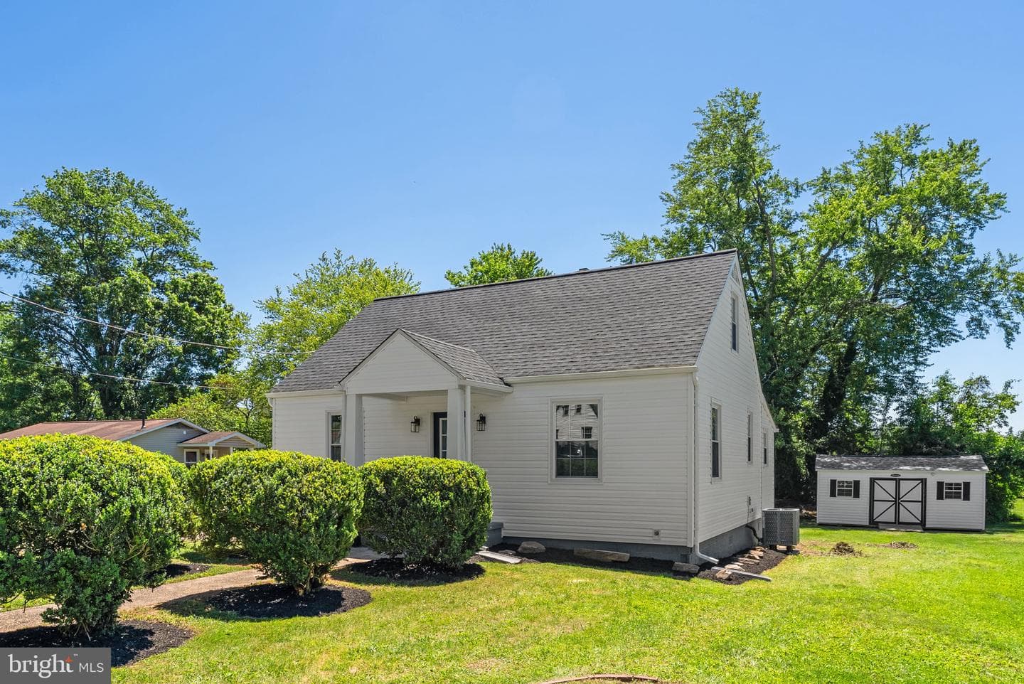 264 Monroe Street photo 51