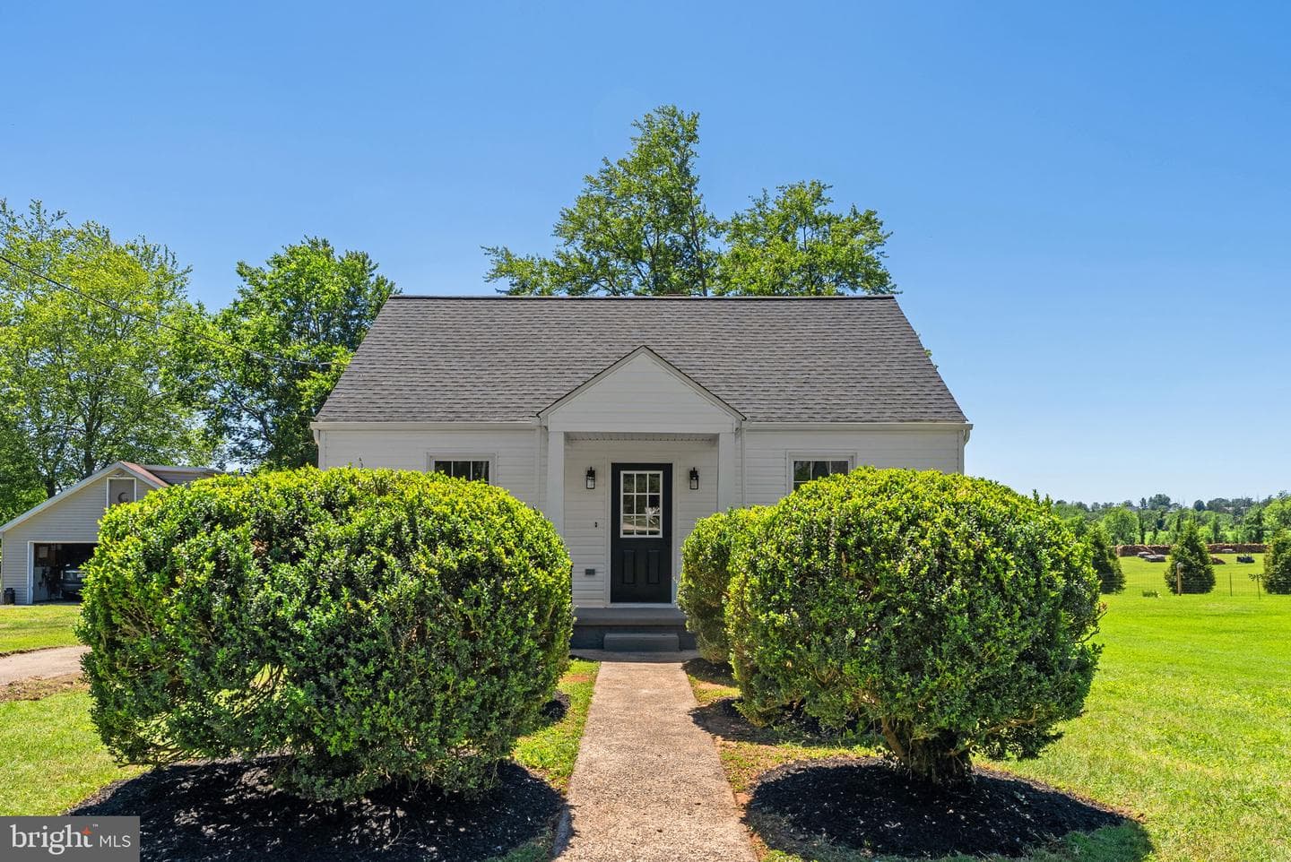 264 Monroe Street photo 52