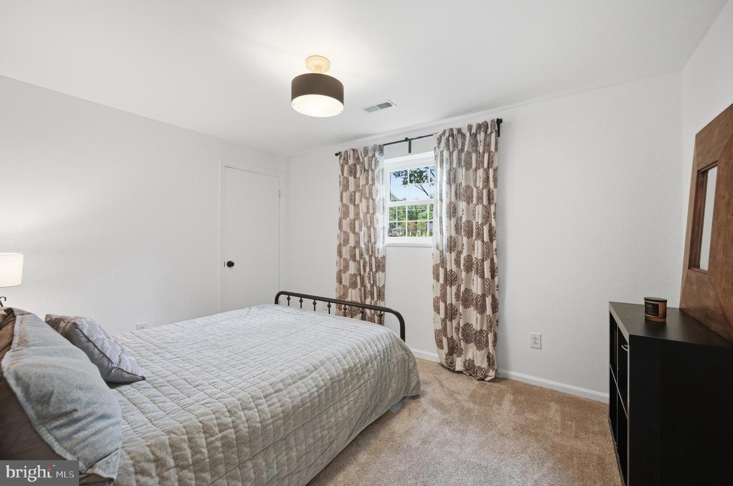 7473 Kennedy Road photo 24