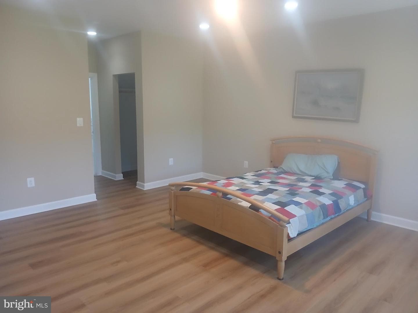 5201 Carolyns Way photo 17