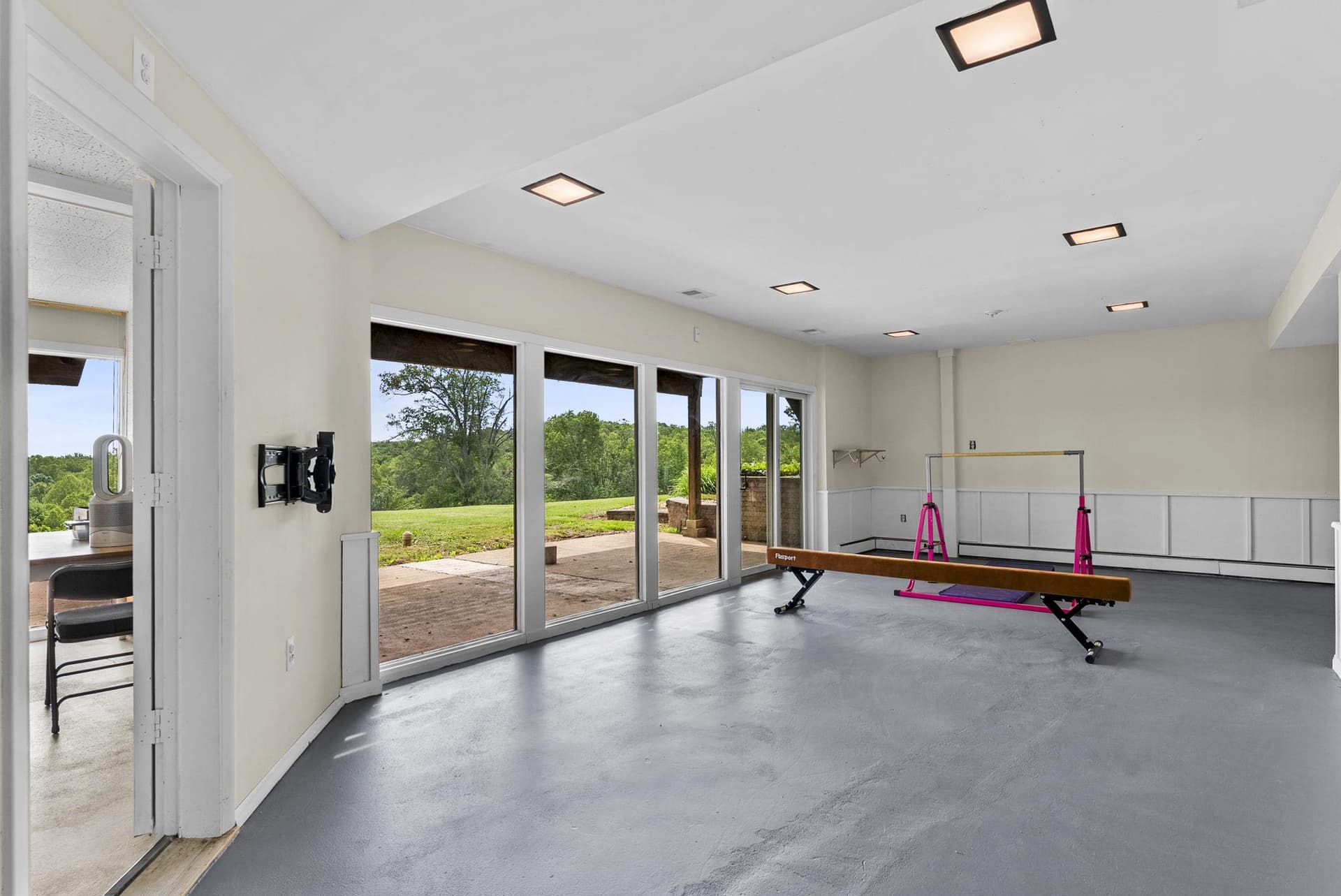 5114 Laurel Lane photo 32