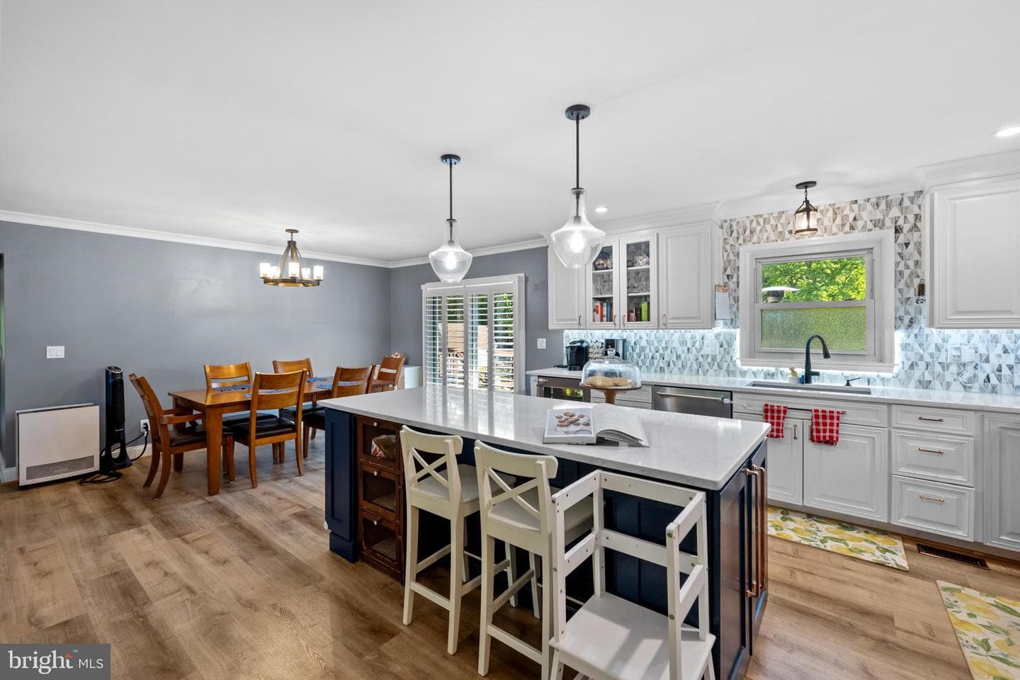 4300 Ringwood Road photo 17