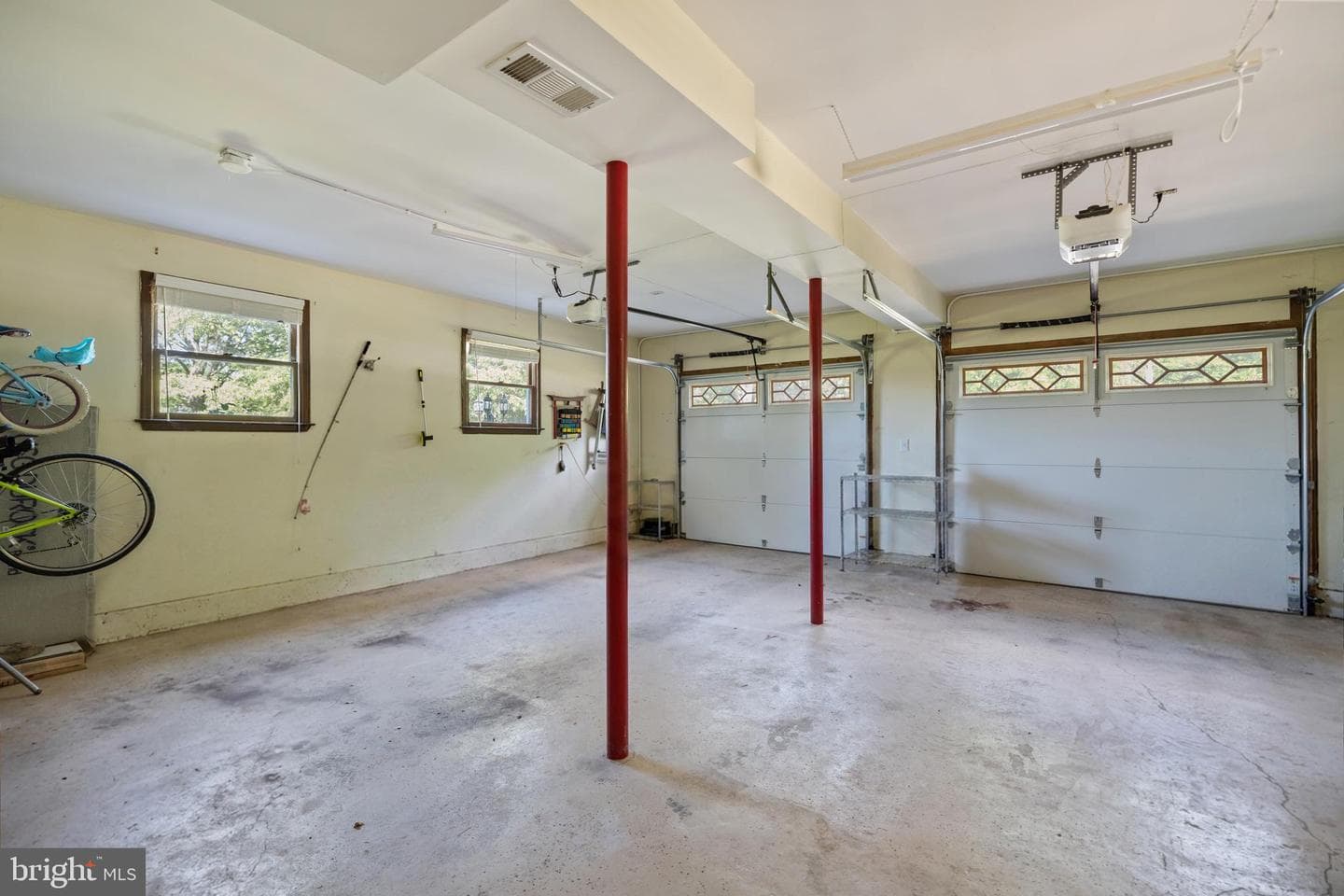 4300 Ringwood Road photo 45