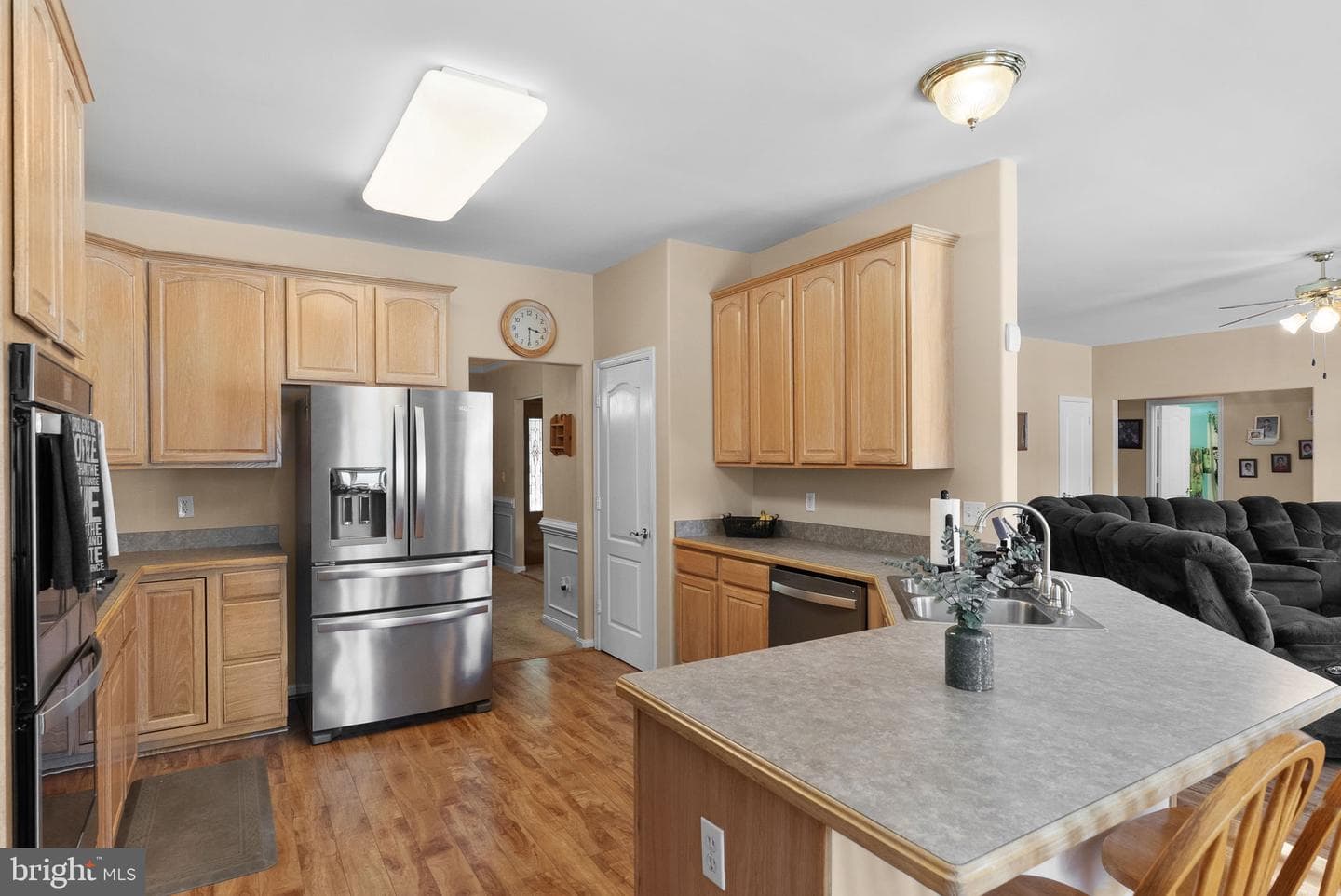 700 Fox Chase Street photo 16