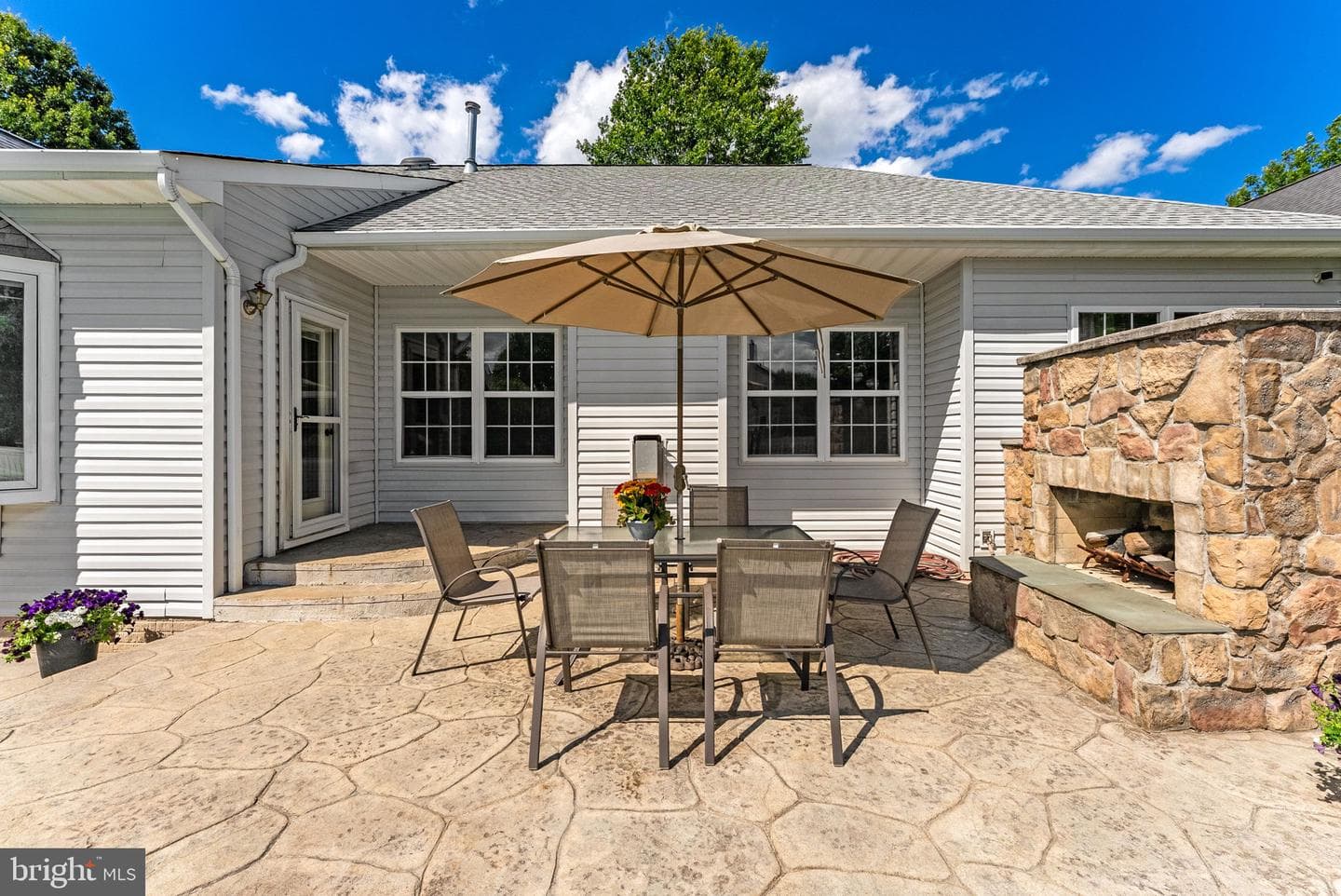 700 Fox Chase Street photo 42