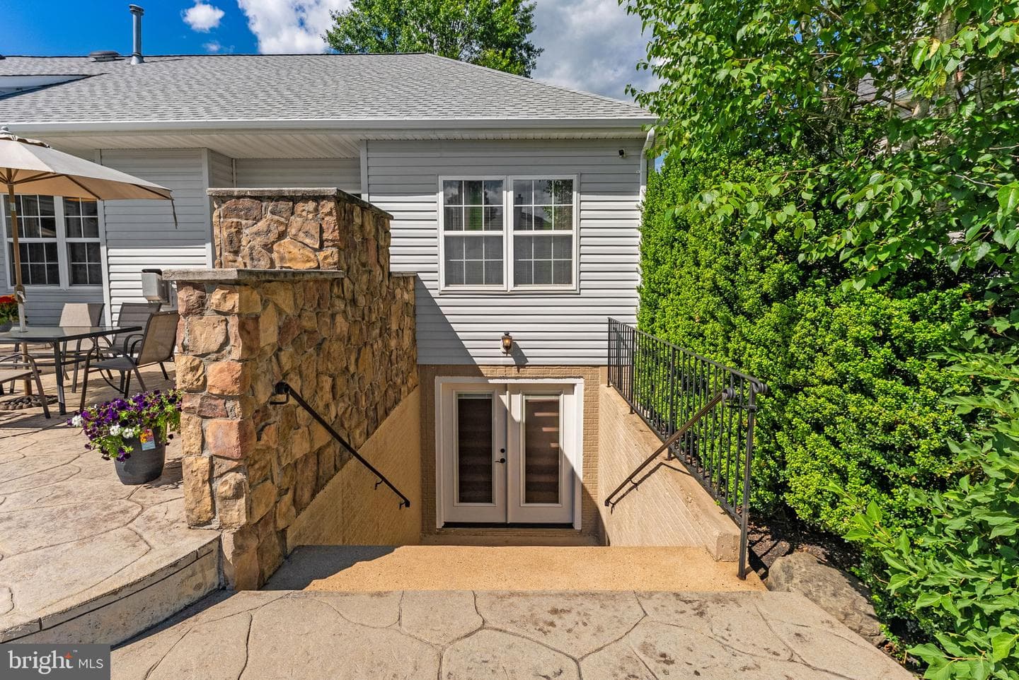 700 Fox Chase Street photo 43