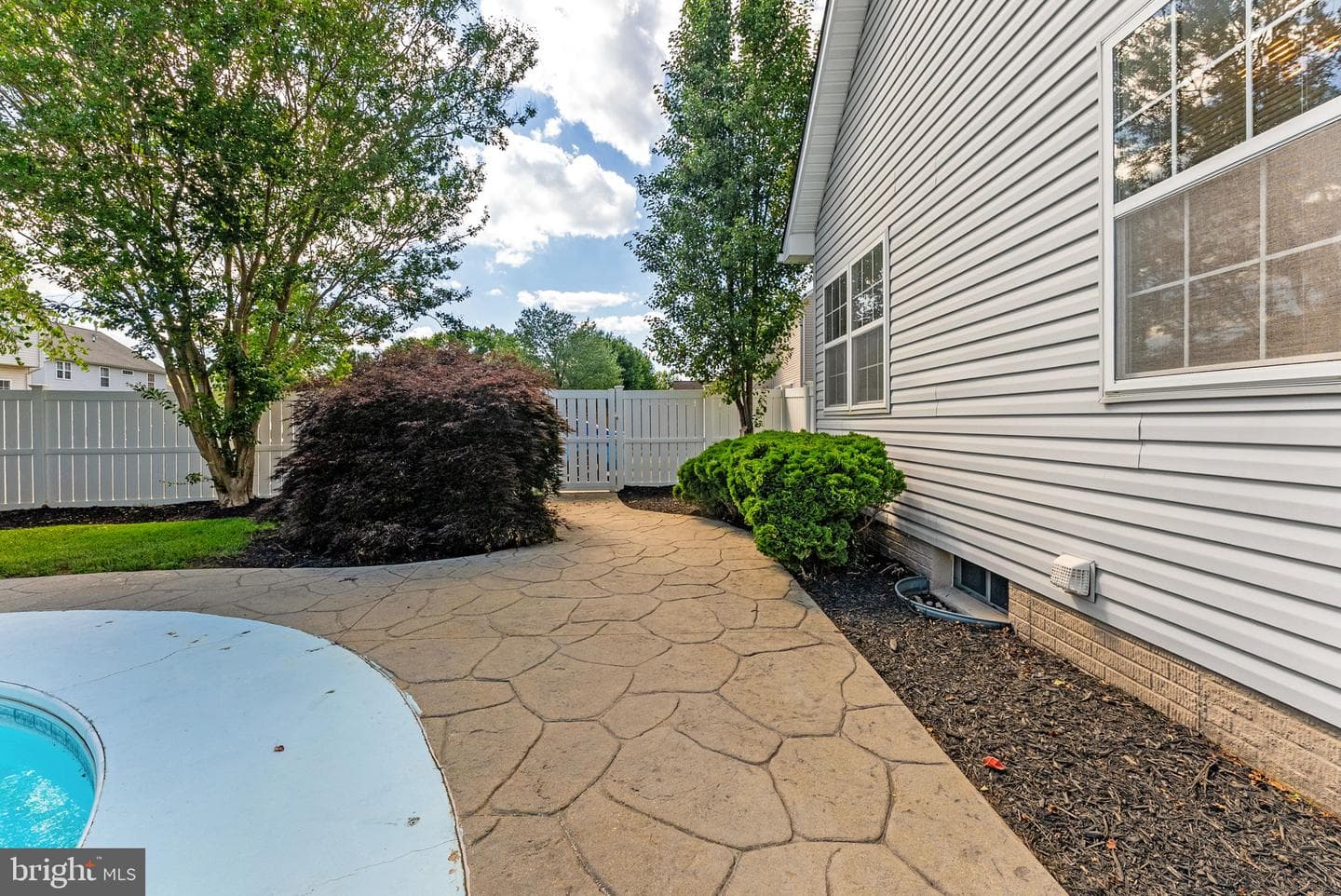 700 Fox Chase Street photo 49