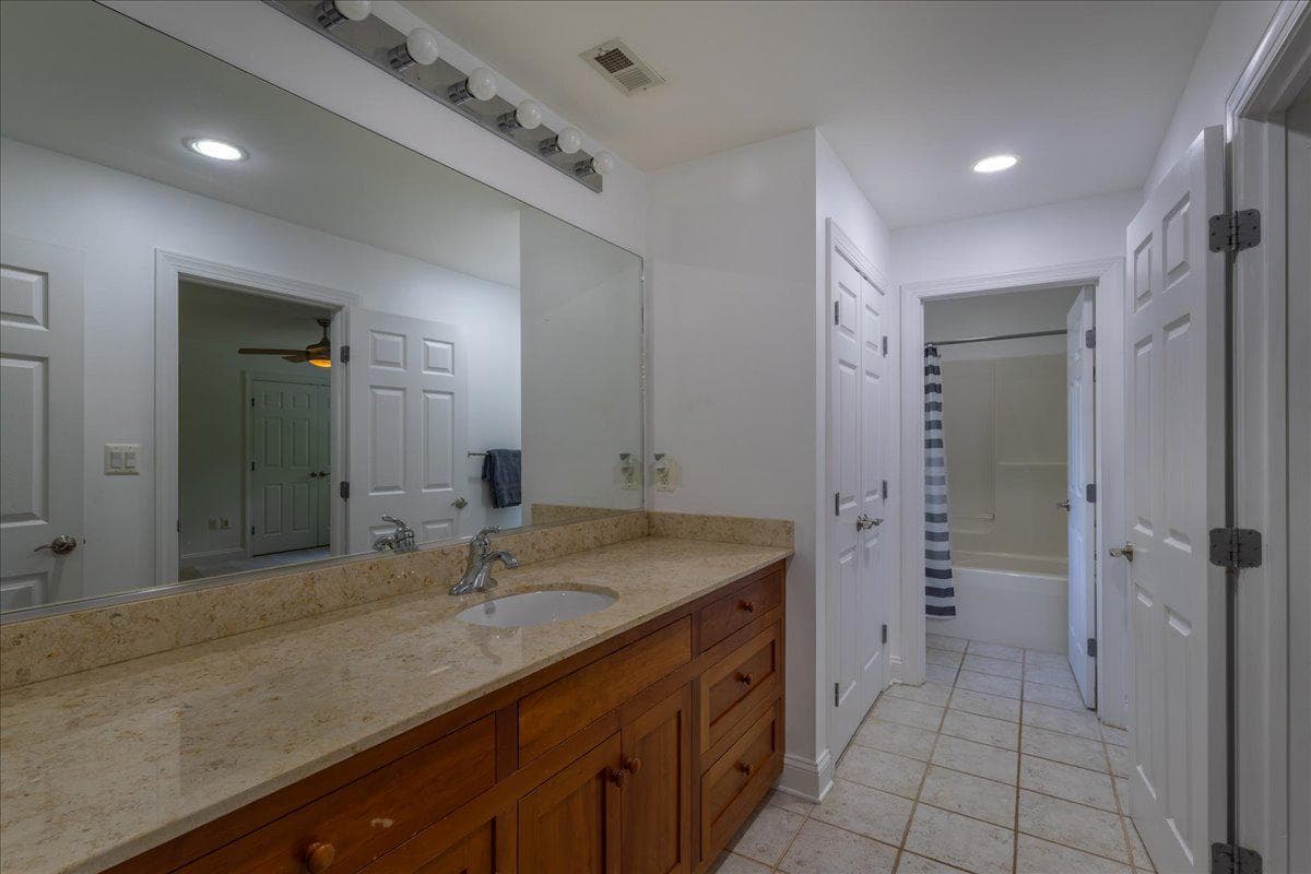 5202 Chase Lane photo 37