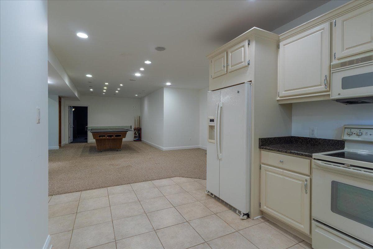 5202 Chase Lane photo 43
