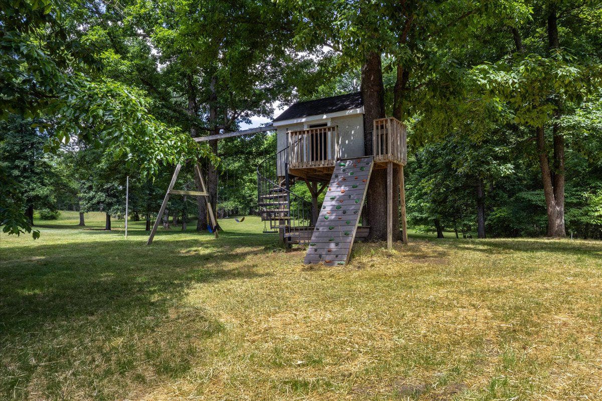 5202 Chase Lane photo 52