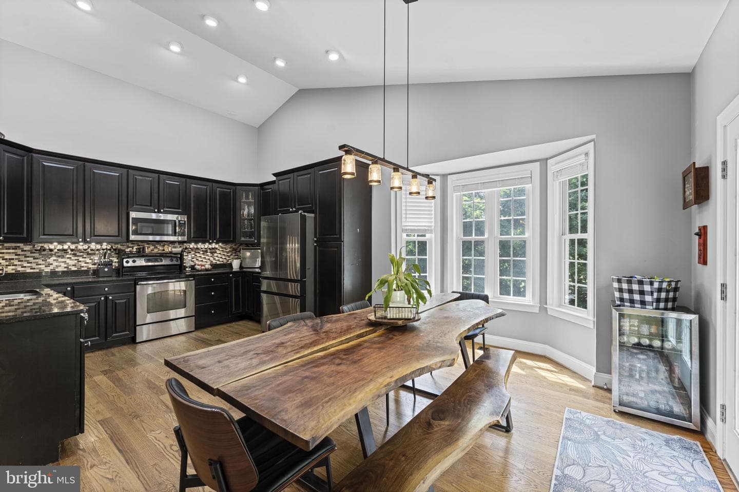 6688 Kelly Road photo 19