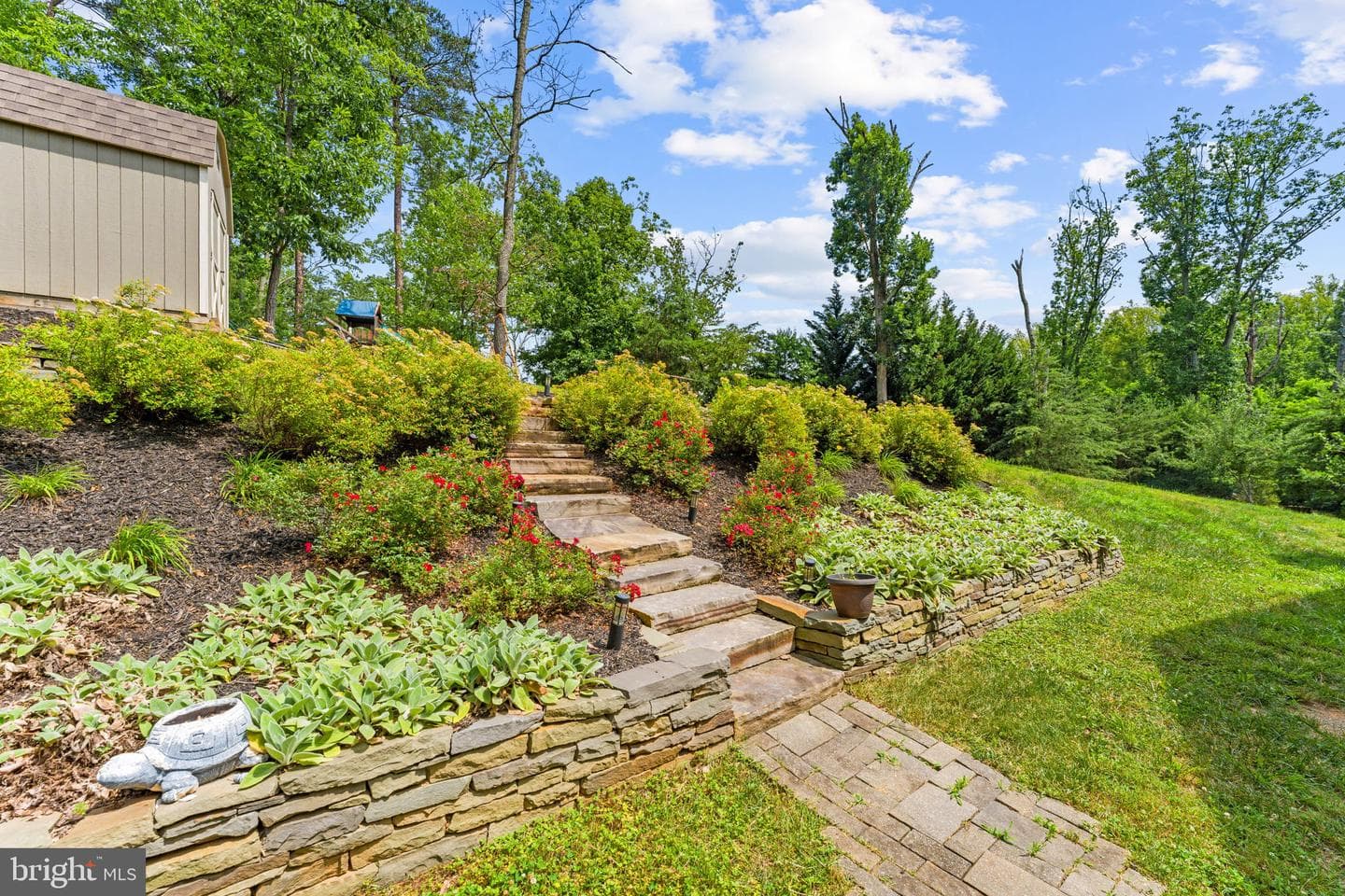 6688 Kelly Road photo 47