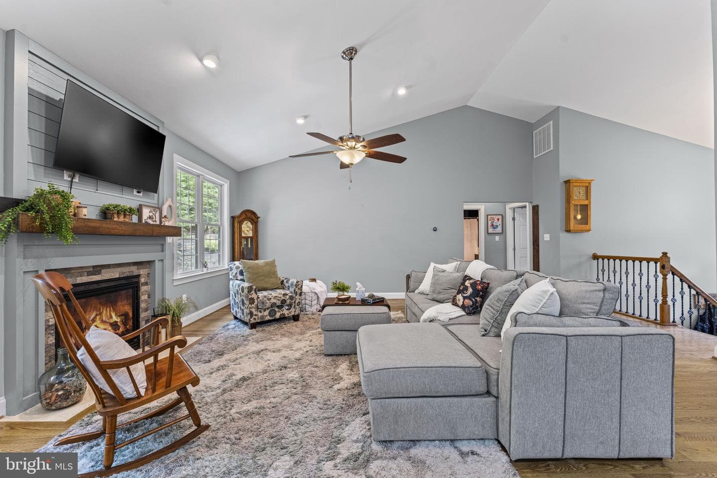 6688 Kelly Road photo 5