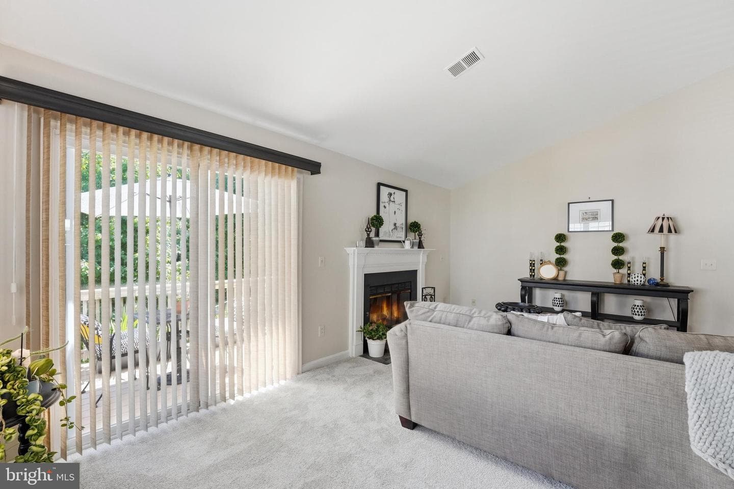 210 Fernwood Place photo 19
