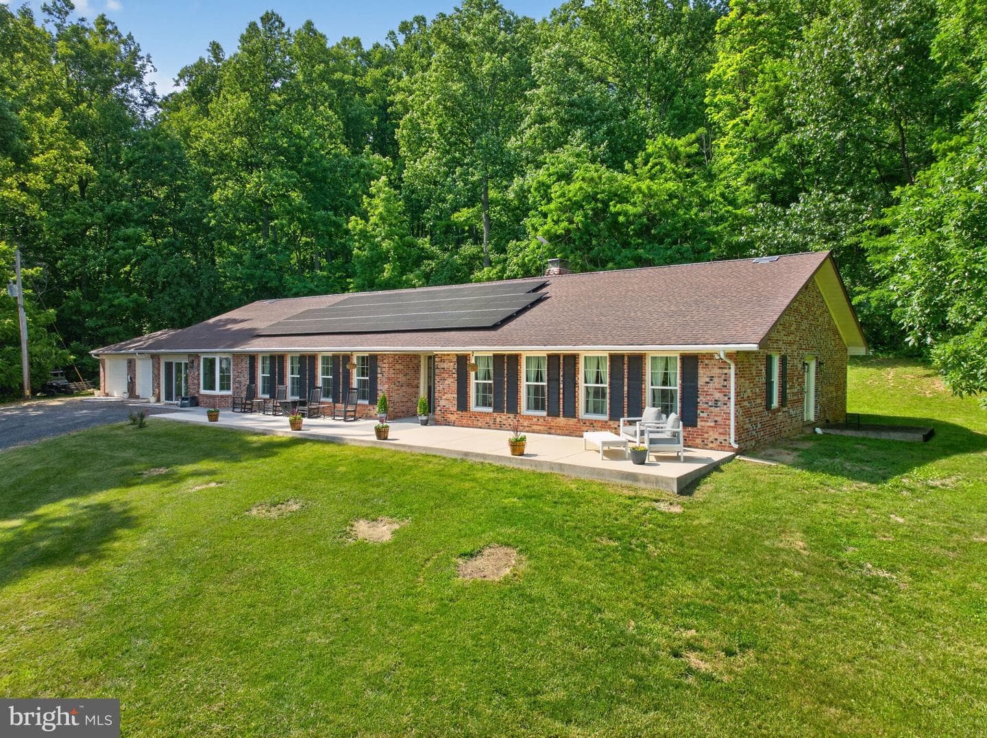 2710 Tuckers Lane, Linden