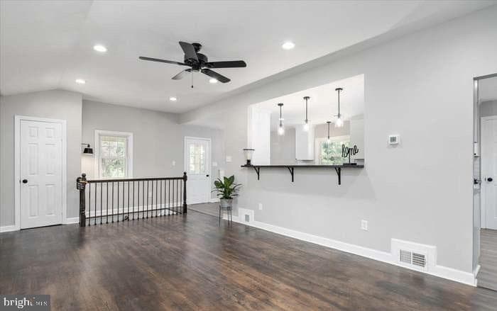 5383 Casanova Road photo 9