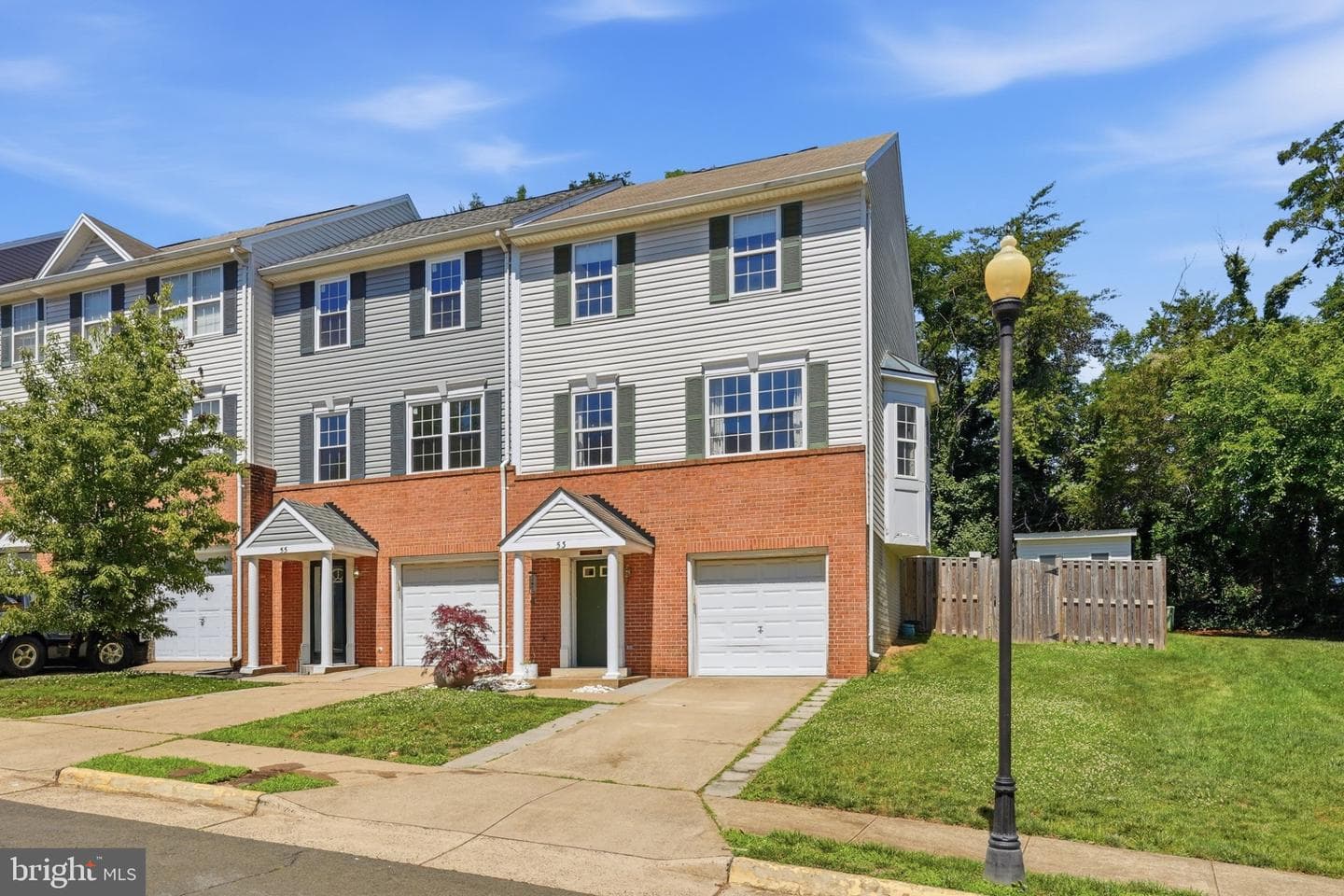 53 Sire Way photo 34