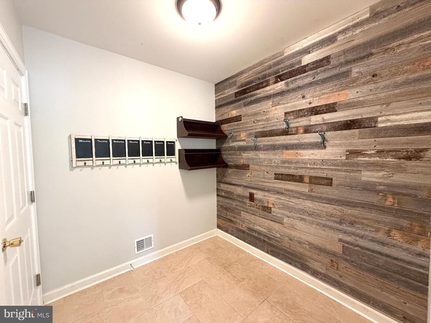 7103 New Kensington Court photo 43