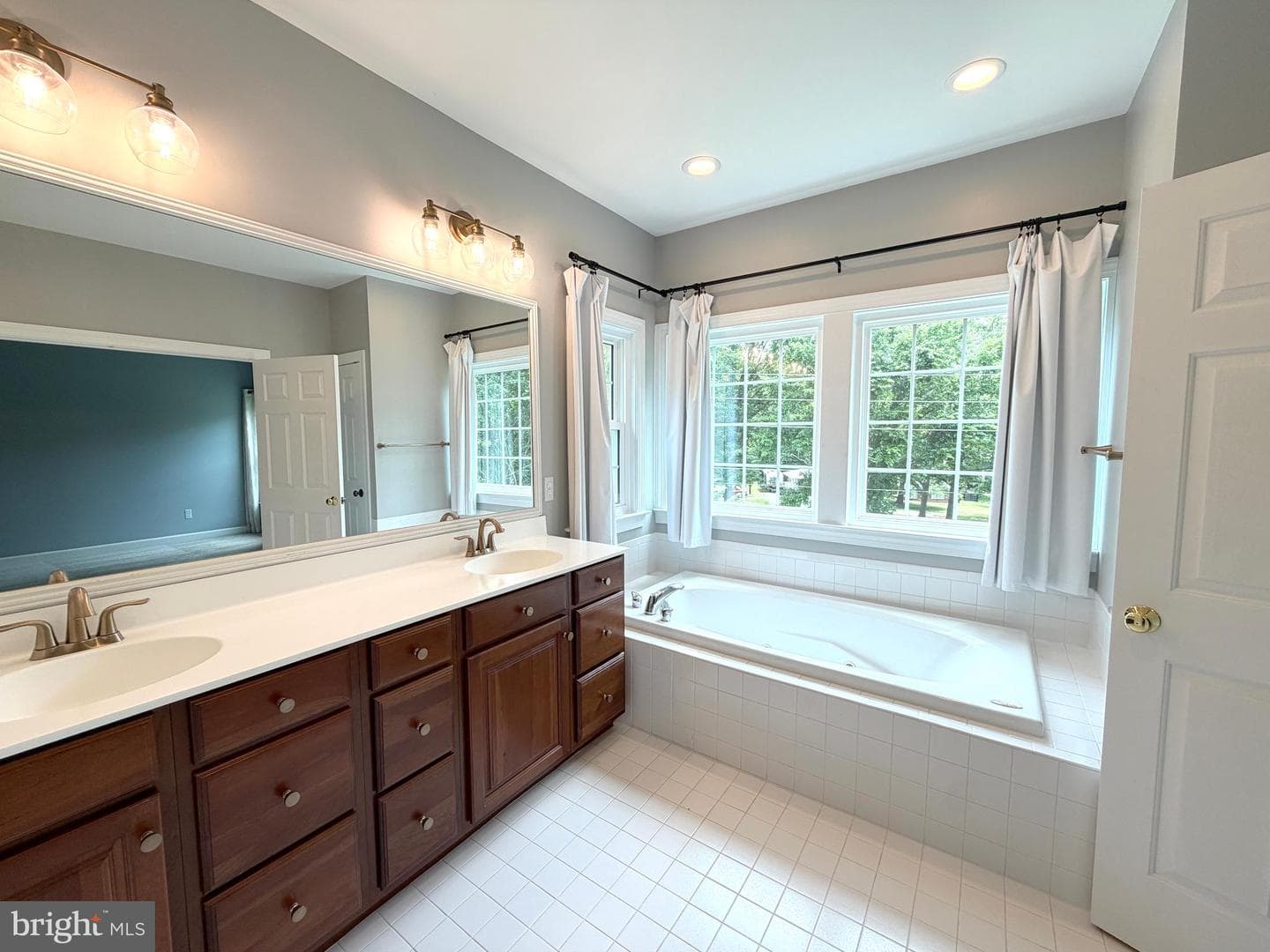 7103 New Kensington Court photo 48